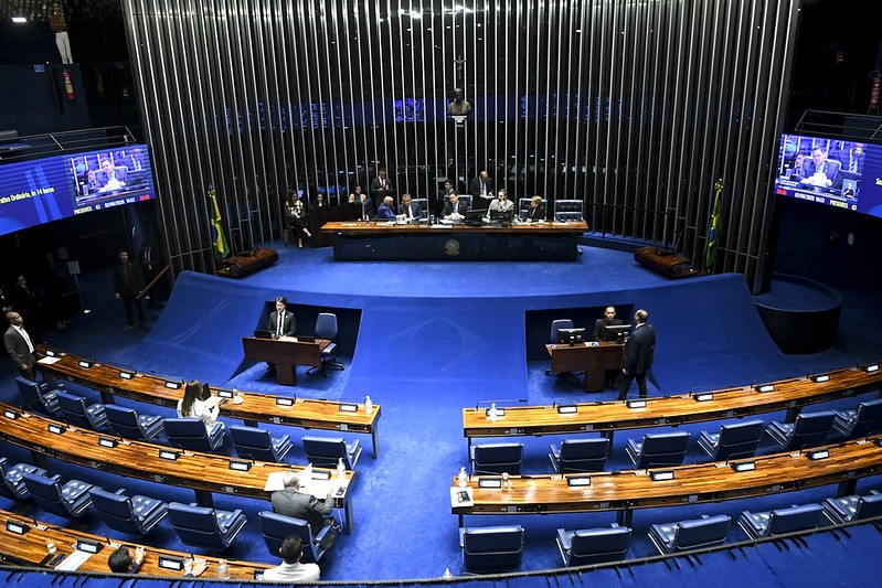 A reação ao projeto que dificulta aborto legal para crianças vítimas de estupro