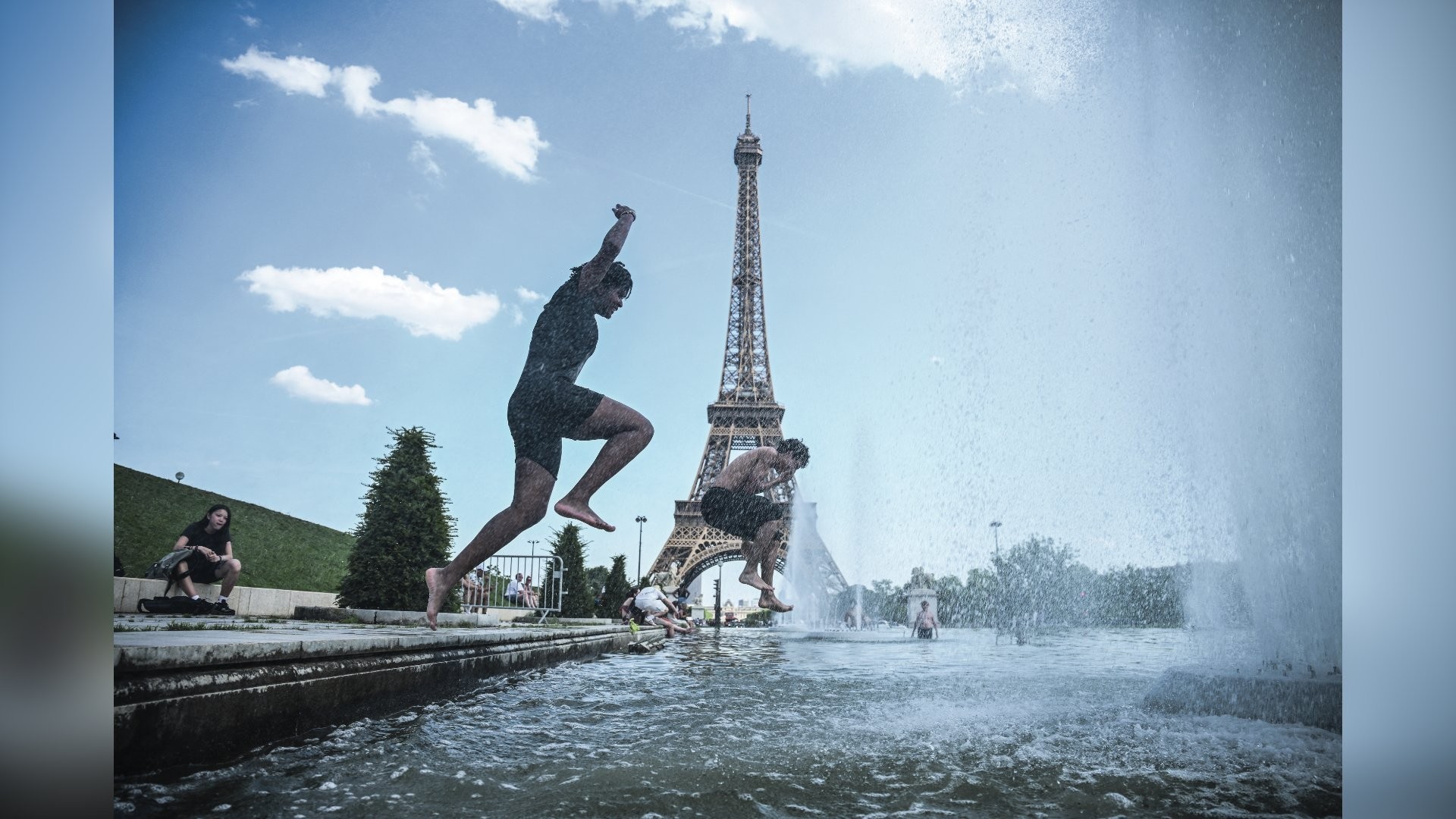 Calor e sufoco em Paris
