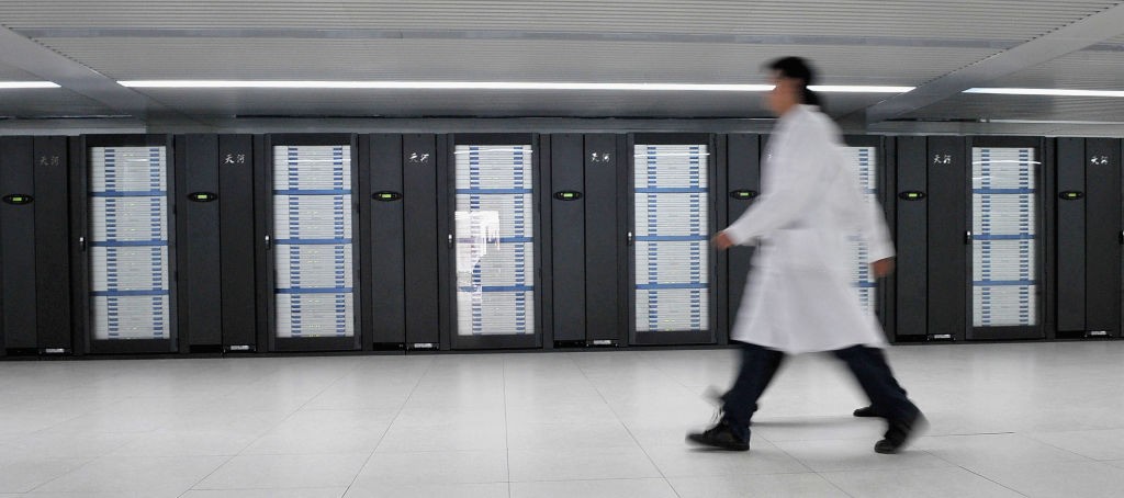China ultrapassa EUA e garante o posto de supercomputador mais rápido do mundo
