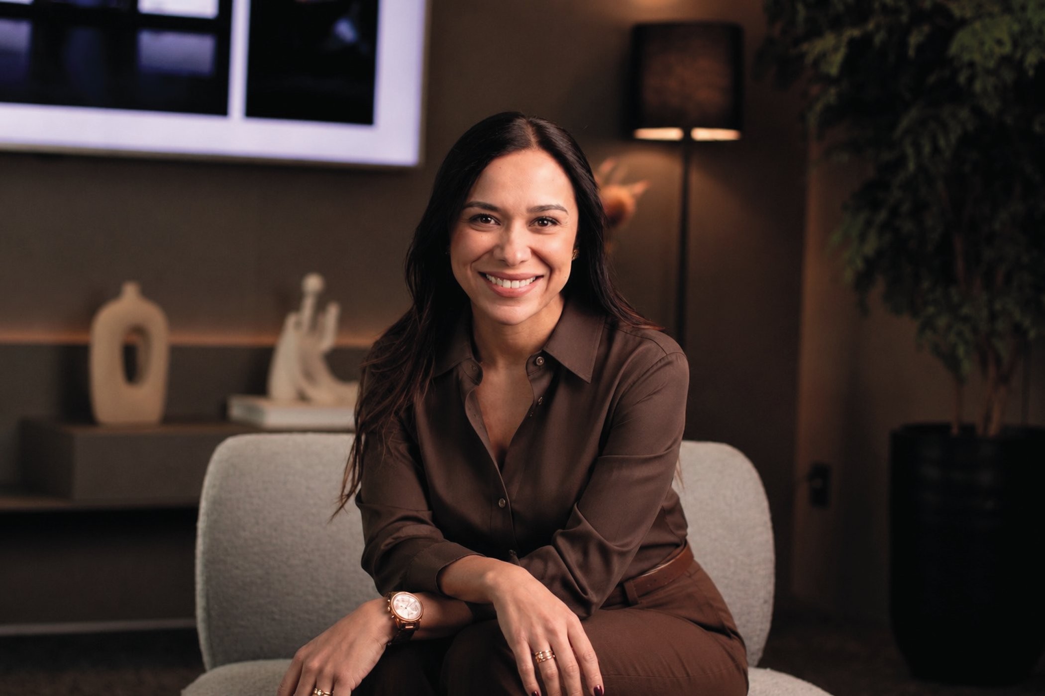 Thaís Trapp, da Nava: “A IA pode fazer o trabalho dos jovens. O que vai contar são as soft skills”