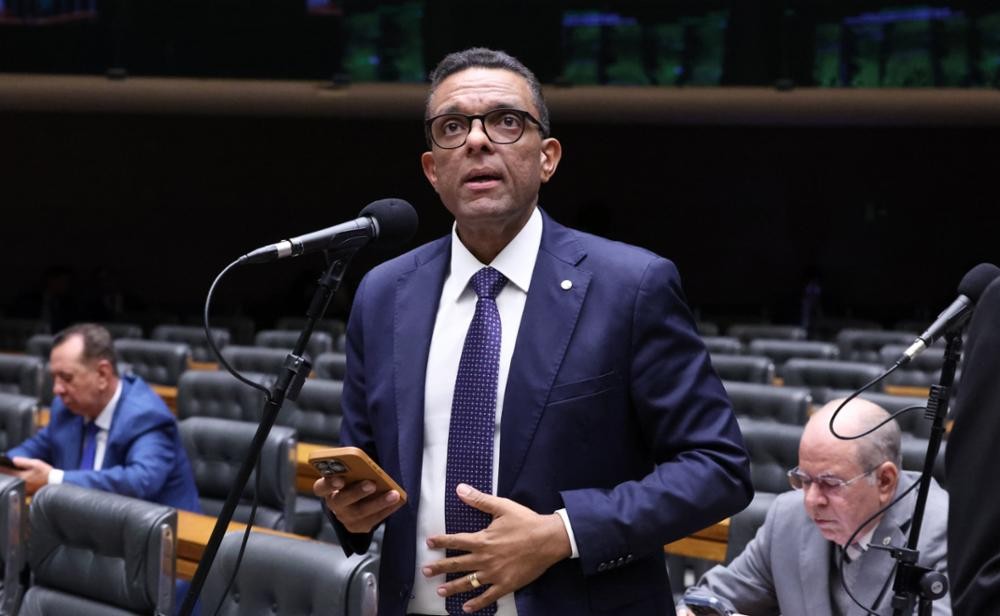 ‘Ex-bolsonarista’ escapa de processo por difamação após se retratar com Moraes