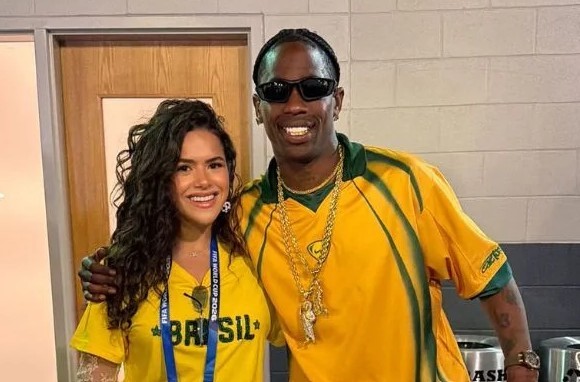 Famosos lotam estádio nos EUA para estreia do Brasil na Copa