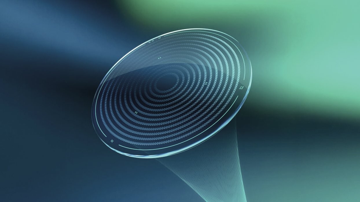 TECNOLOGIA -&ensp;Microesferas invis&iacute;veis: capazes de modificar os est&iacute;mulos que chegam &agrave; retina