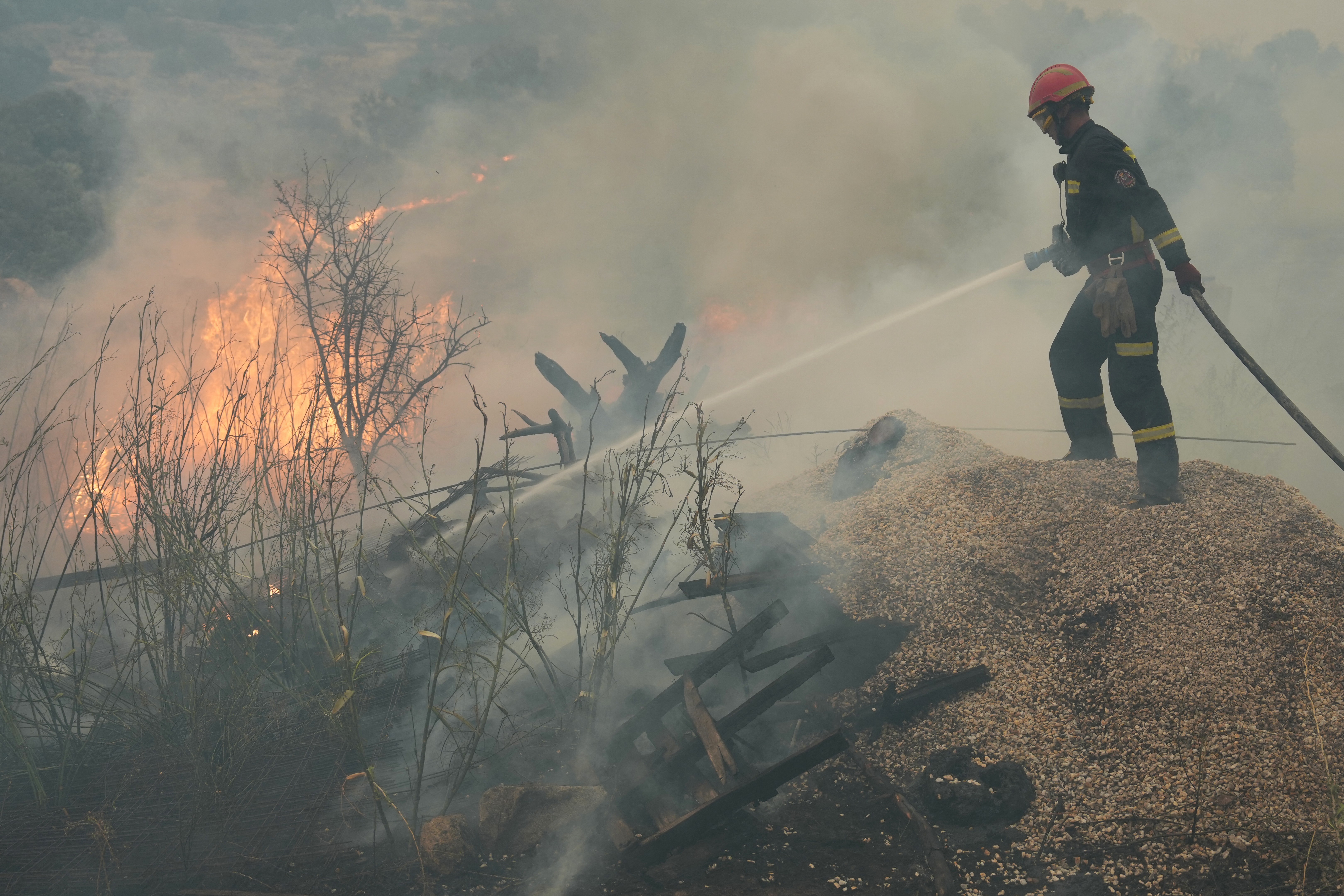 AFP__20260724__C34Q88B__v1__HighRes__SpainWildfireEmergencyGovernmentClimate