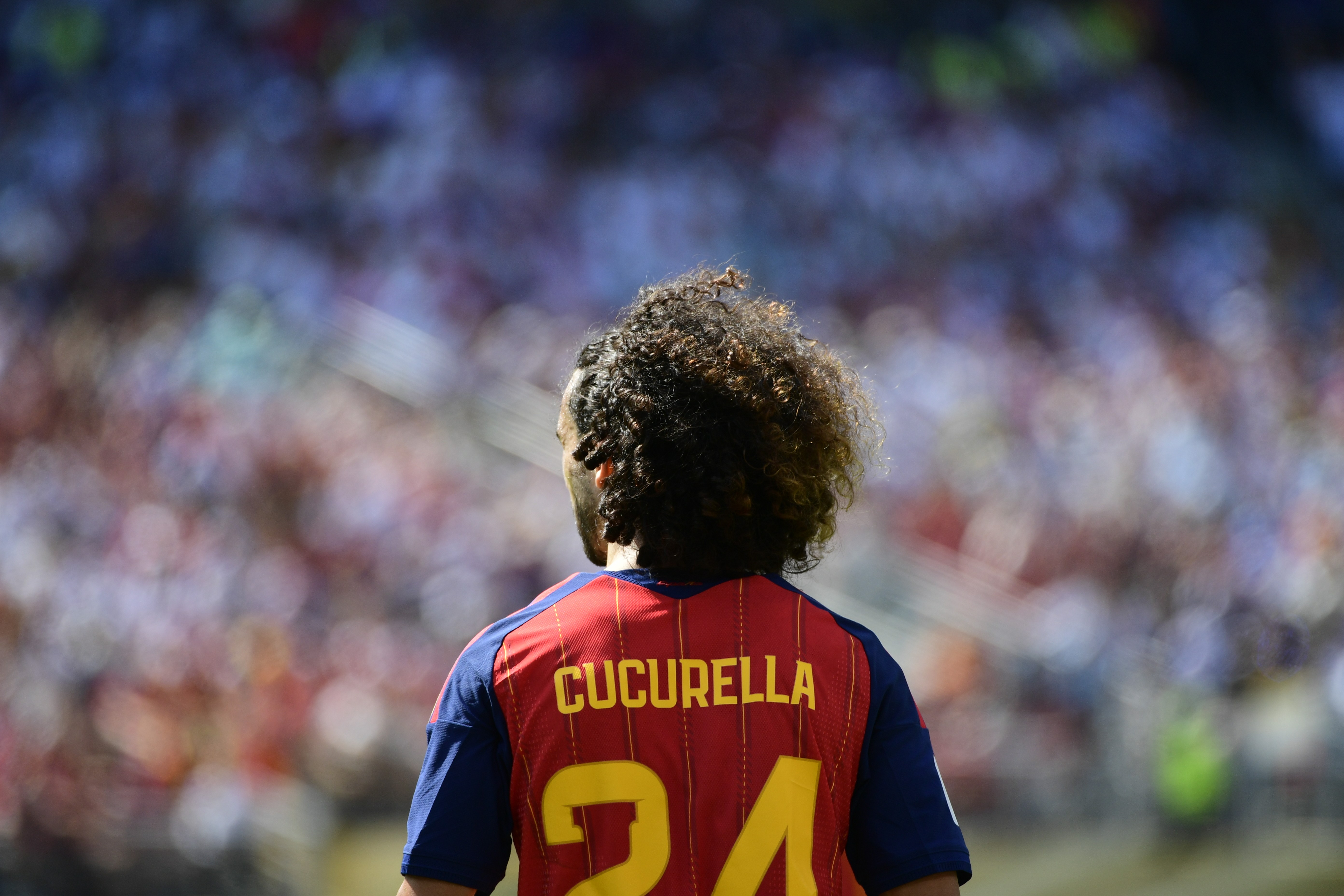 Cucurella cumpre promessa: lateral da Espanha fará tatuagem de Luis de la Fuente após Copa
