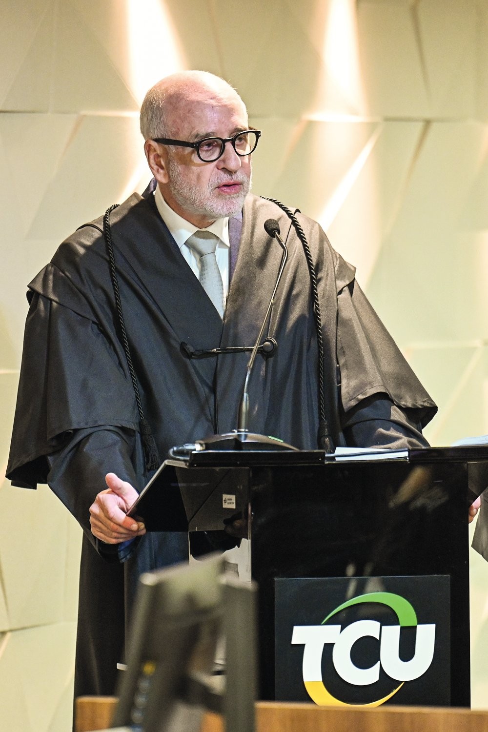 DURO RECADO - Benjamin Zymler: o relator no TCU criticou a contabilidade do Palácio do Planalto