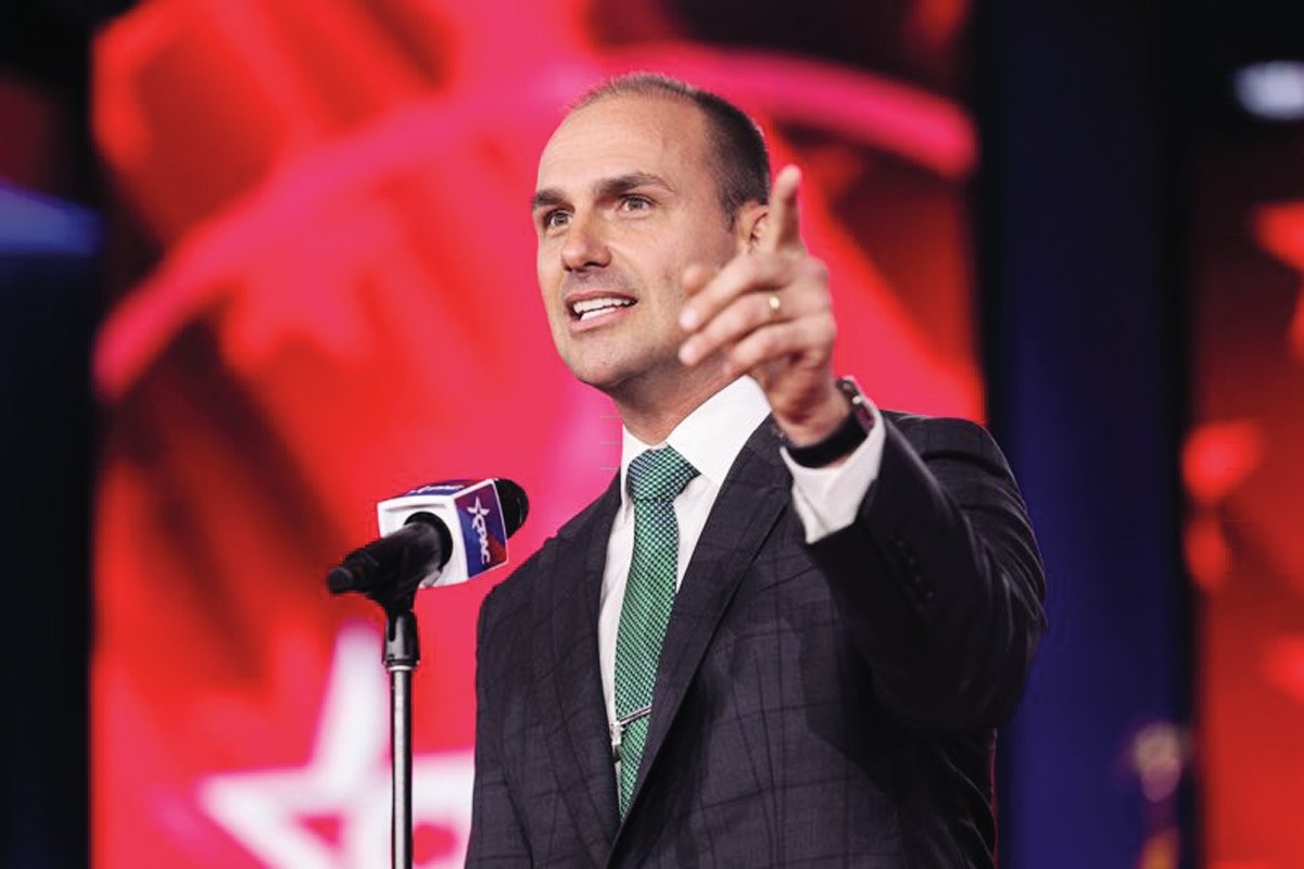 Após Dark Horse, Eduardo Bolsonaro diz que está fazendo um documentário sobre Moraes - Foto