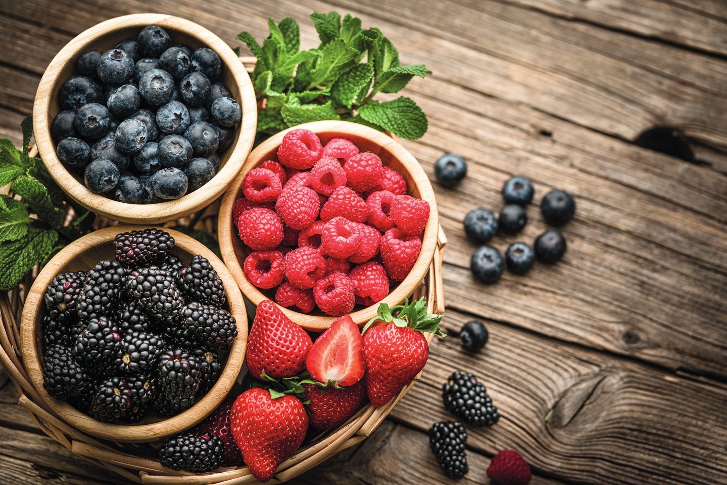 NUTRIÇÃO - Consumo de frutas vermelhas: um dos destaques da dieta testada