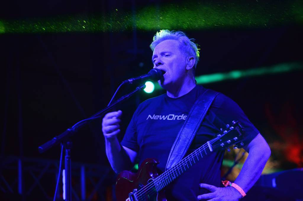 New Order anuncia show único no Brasil: saiba data e preços
