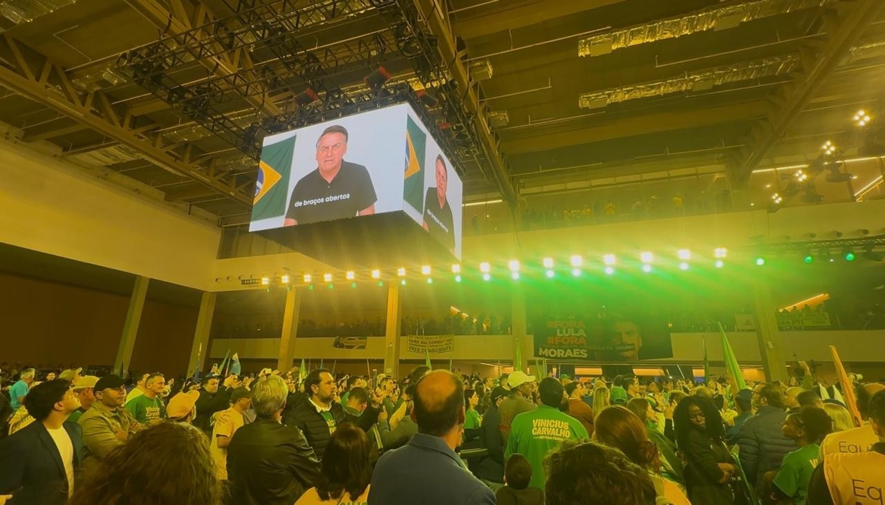 Vídeo do ex-presidente Jair Bolsonaro feito por IA, exibido na convenção nacional do PL do último sábado, 25