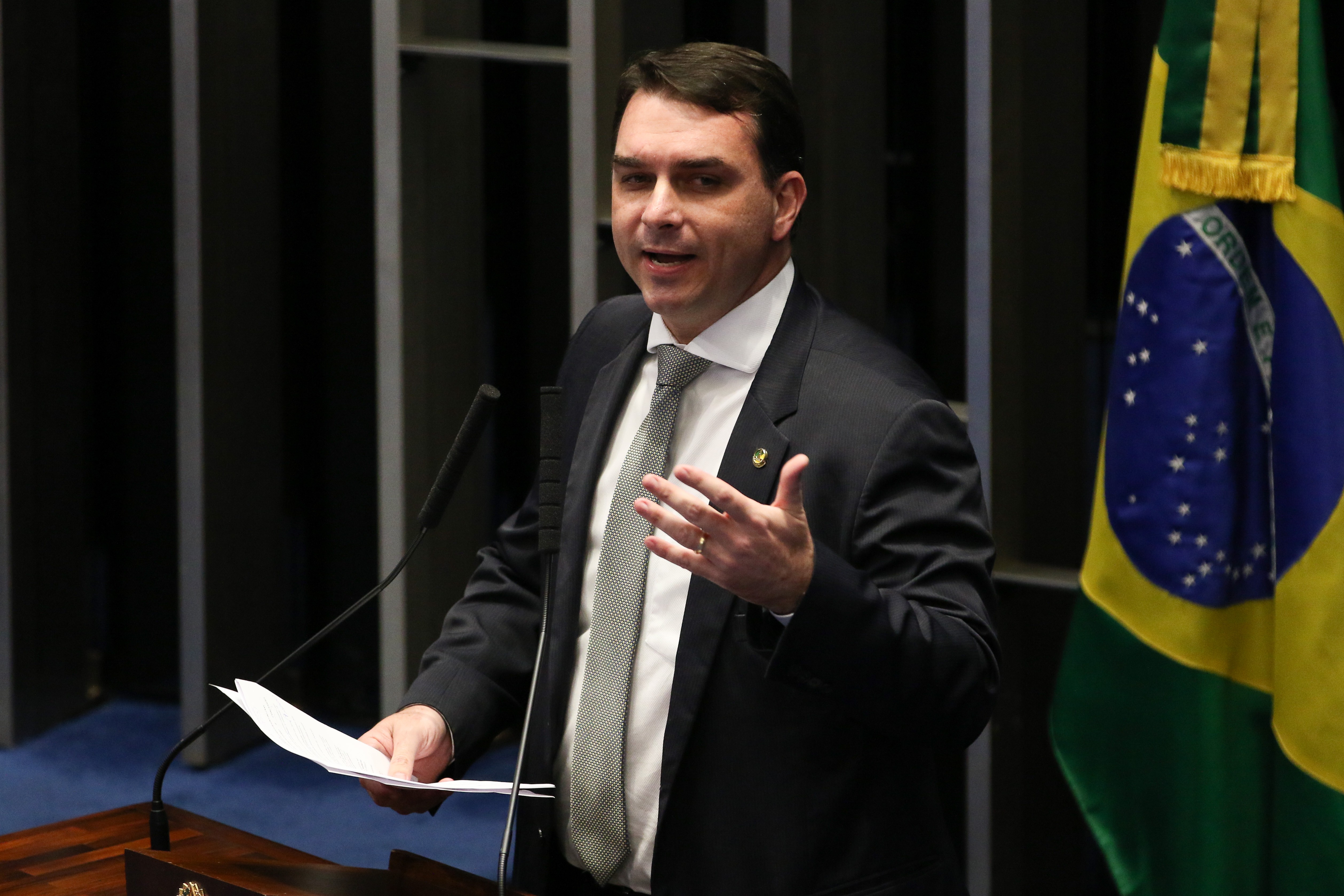 A angústia entre aliados bolsonaristas com a campanha de Flávio Bolsonaro