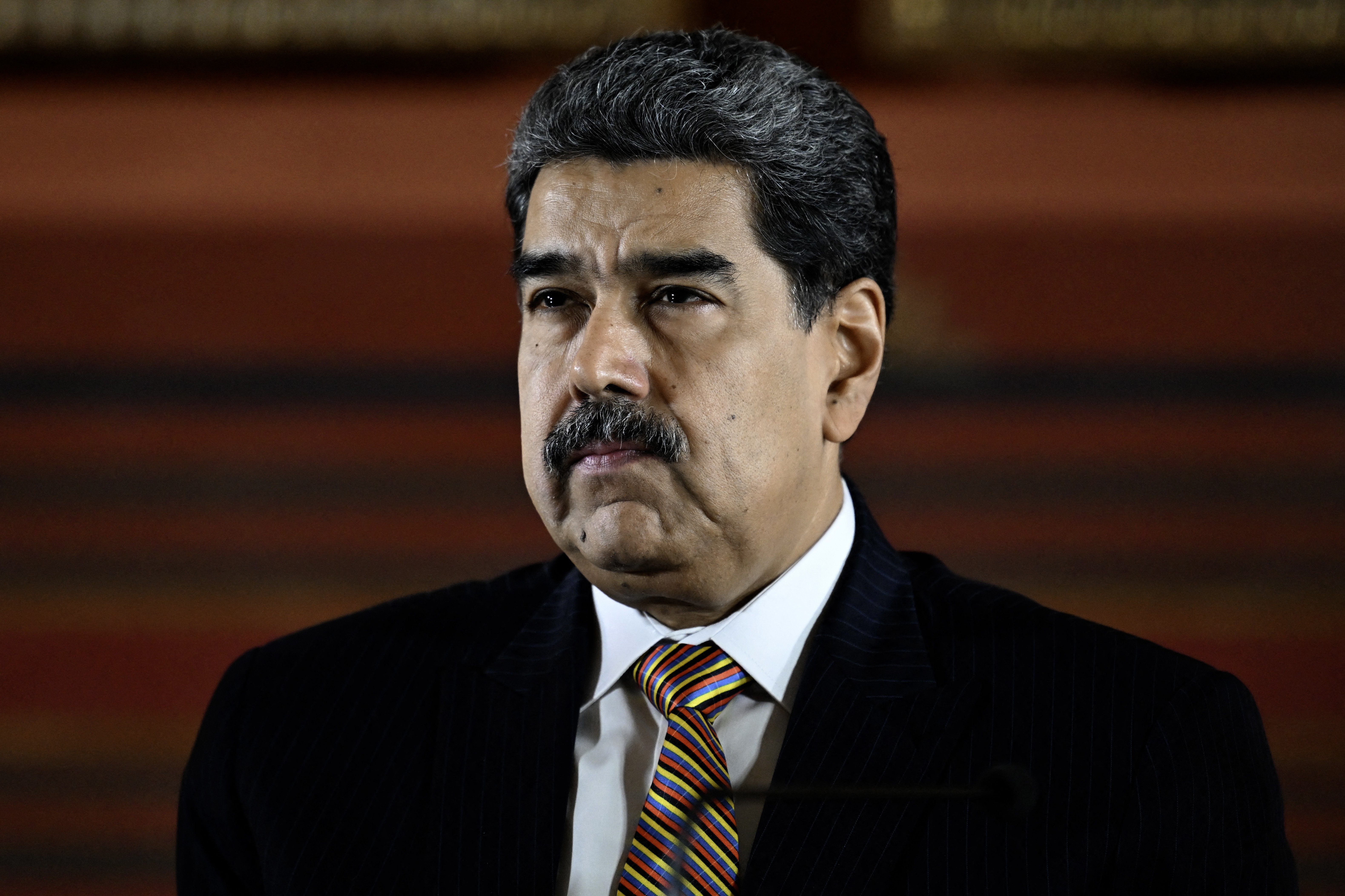 Da prisão, Maduro se manifesta sobre início de diálogo entre Delcy e oposição venezuelana
