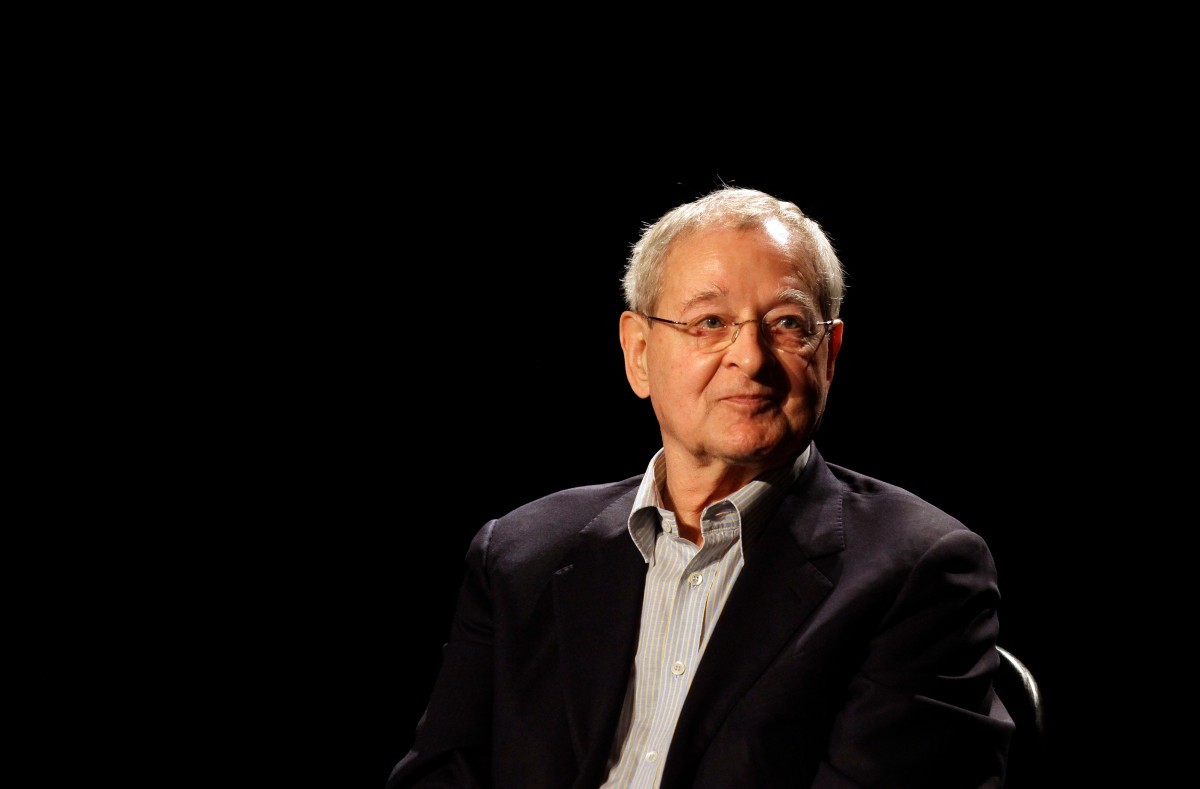 Morre o escritor húngaro Péter Nádas, que ‘voltou da morte’ nos anos 90 - QTU Questões do Universo