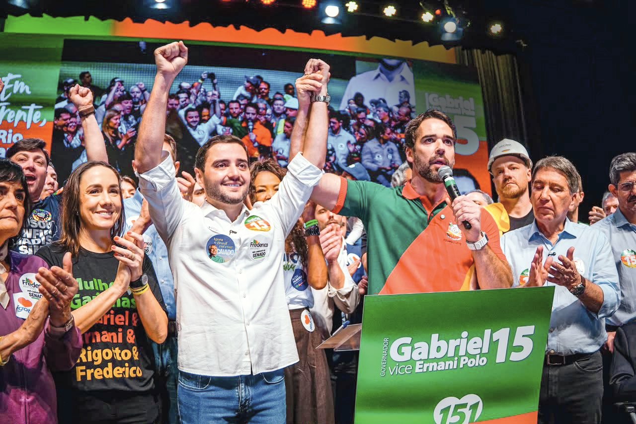 VOO BAIXO&ensp;- Leite e o vice, Gabriel Souza: dificuldade para alavancar o sucessor