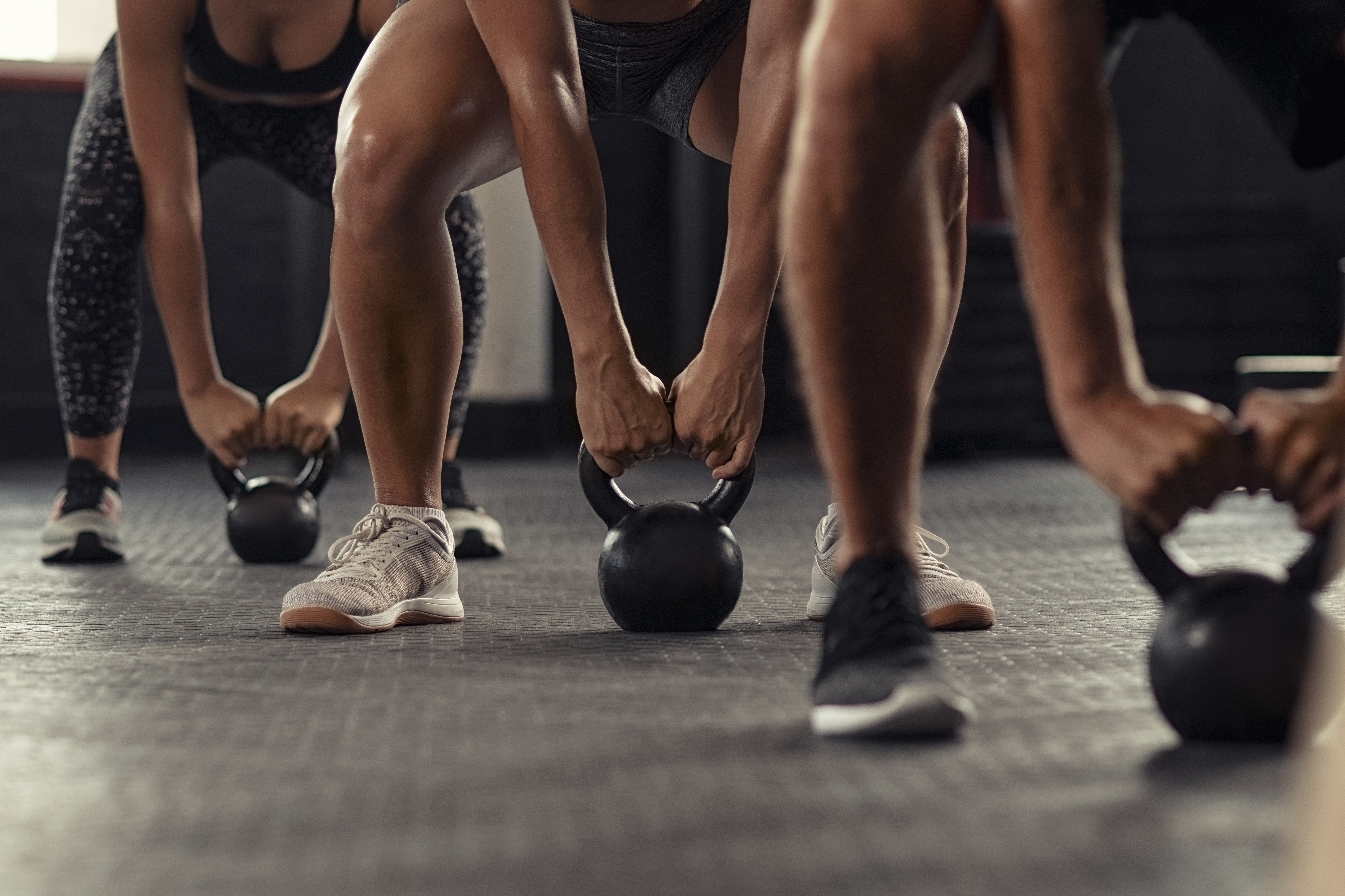 Exercícios para os ossos: estudo compara diferentes tipos de treino e mostra o que realmente faz diferença - QTU Questões do Universo