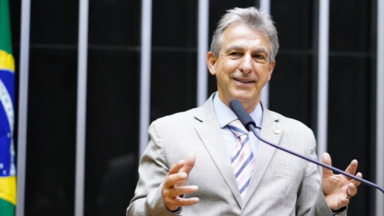 Projeto prevê adesão automática e incentivos fiscais para ampliar previdência privada