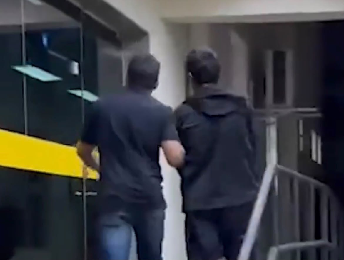 Vídeo: polícia prende criminosos que incendiaram viatura da Prefeitura em Copacabana - QTU Questões do Universo