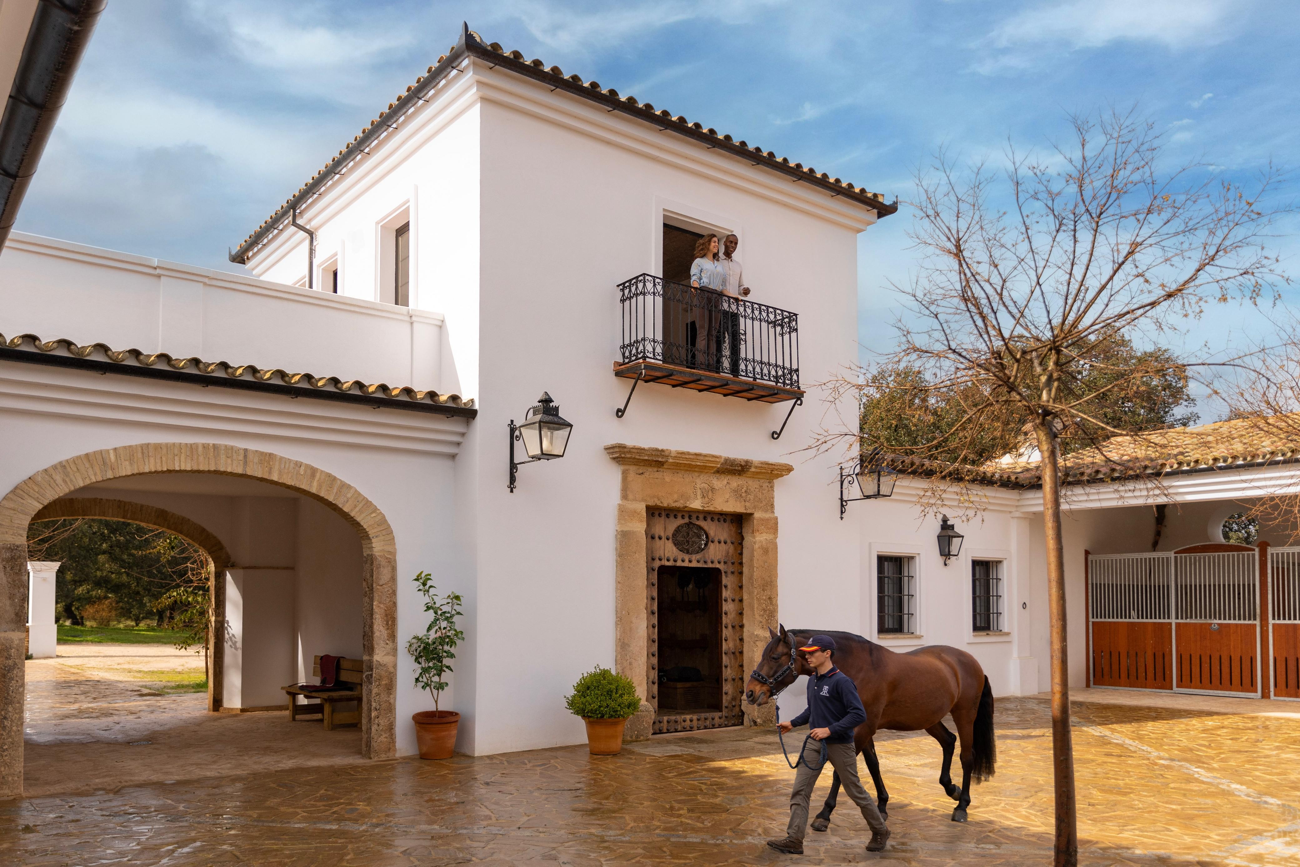 Anantara Villa Padierna, em Málaga: os visitantes têm a chance de conhecer o cavalo andaluz, uma das raças equinas mais antigas e prestigiadas do mundo