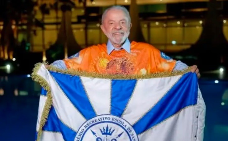 TSE abre processo contra Lula por desfile de escola de samba na Sapuca&iacute;