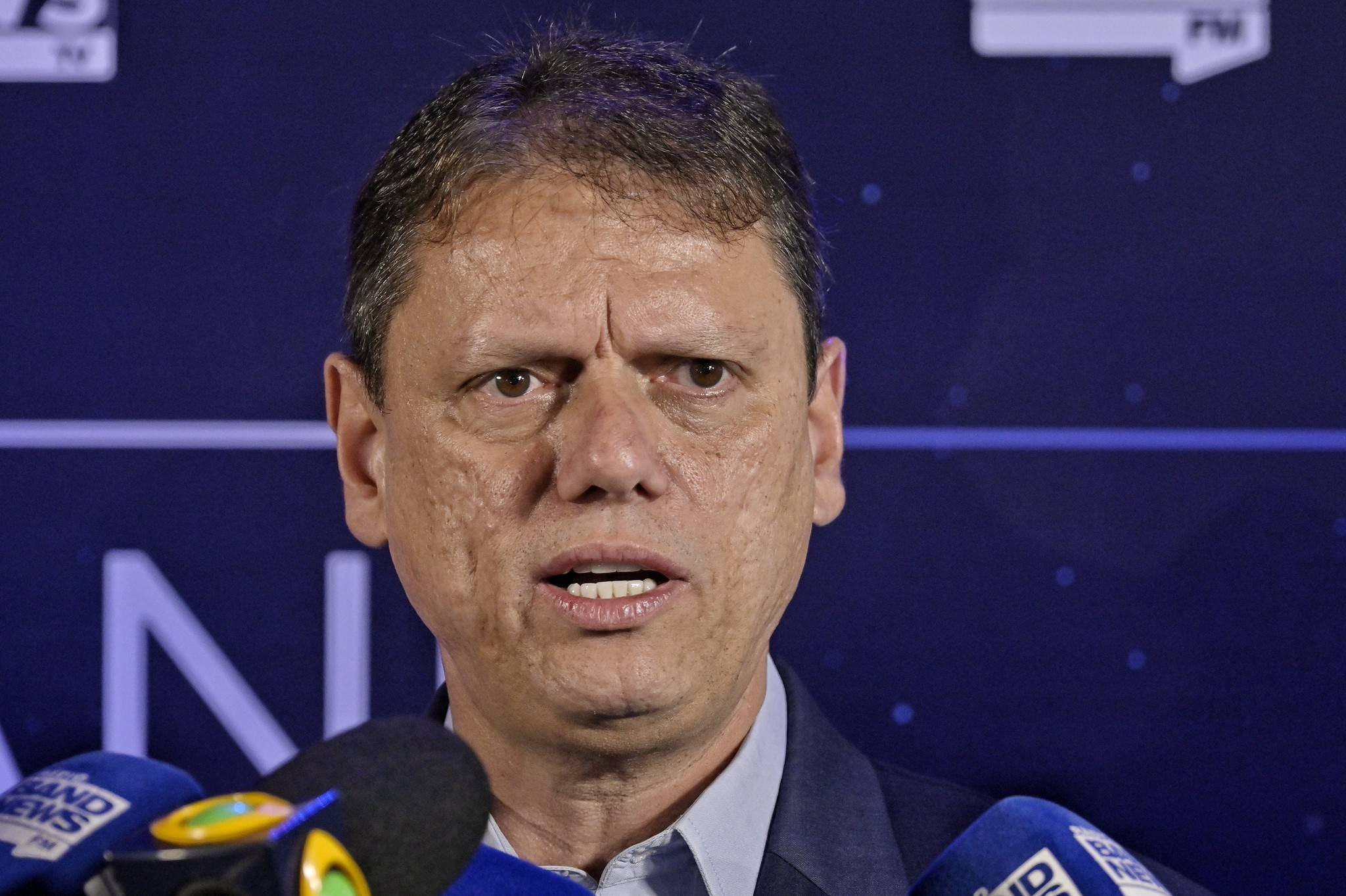A avaliação de Tarcísio sobre a suspeita de perseguição a motorista de Haddad