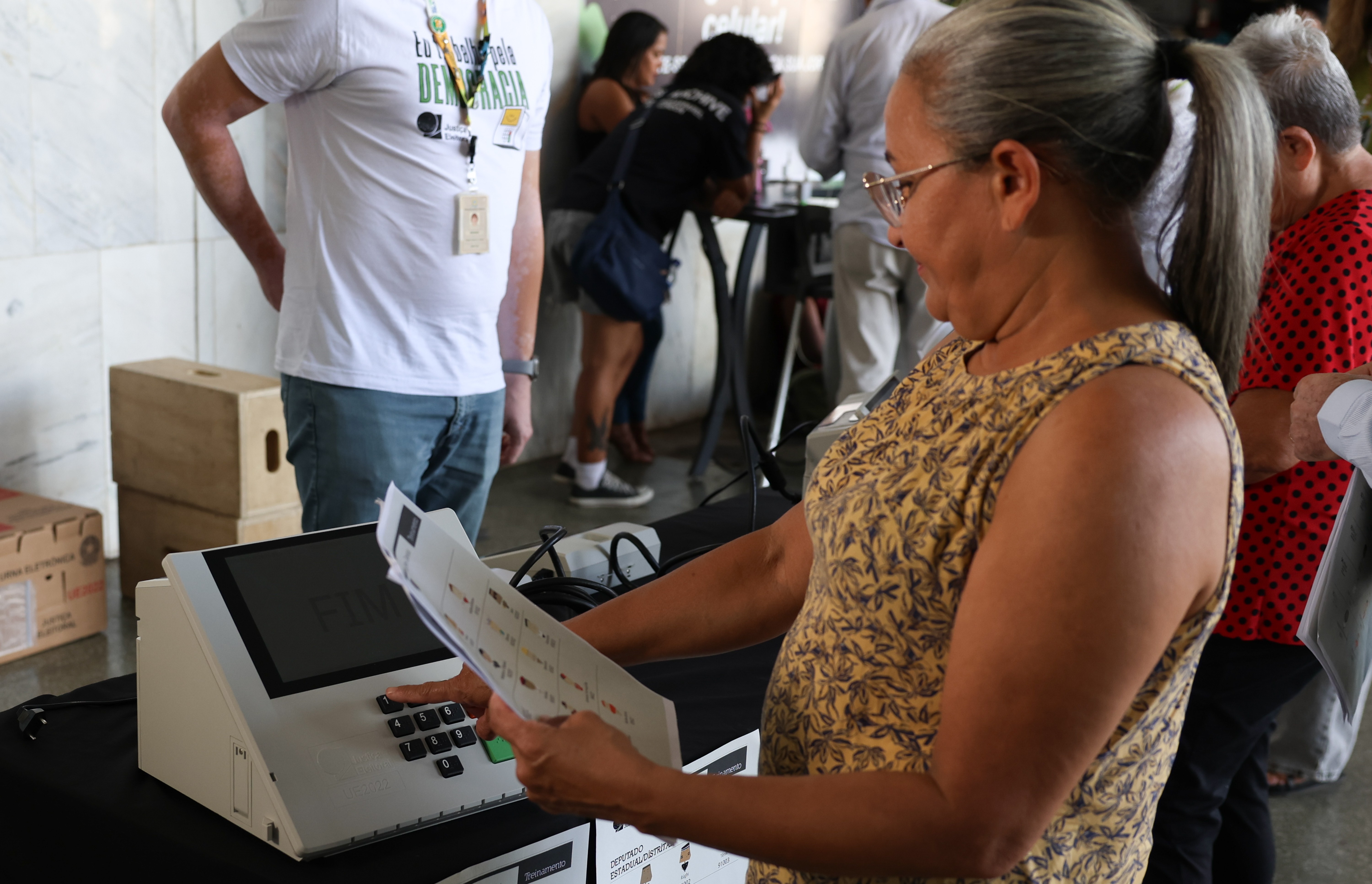 Desinteresse por política é maior entre mulheres de baixa renda, diz pesquisa - Foto