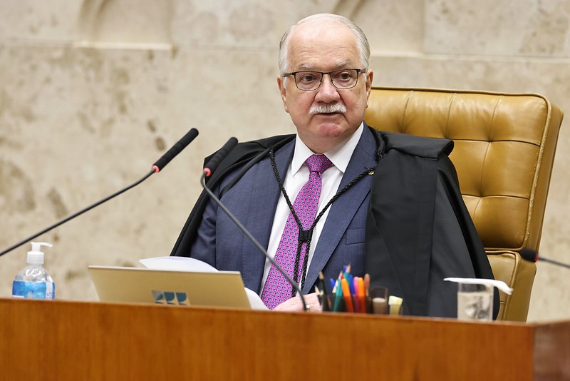 Guerra sobre afastamento do chefe da PF completa duas semanas parada no STF