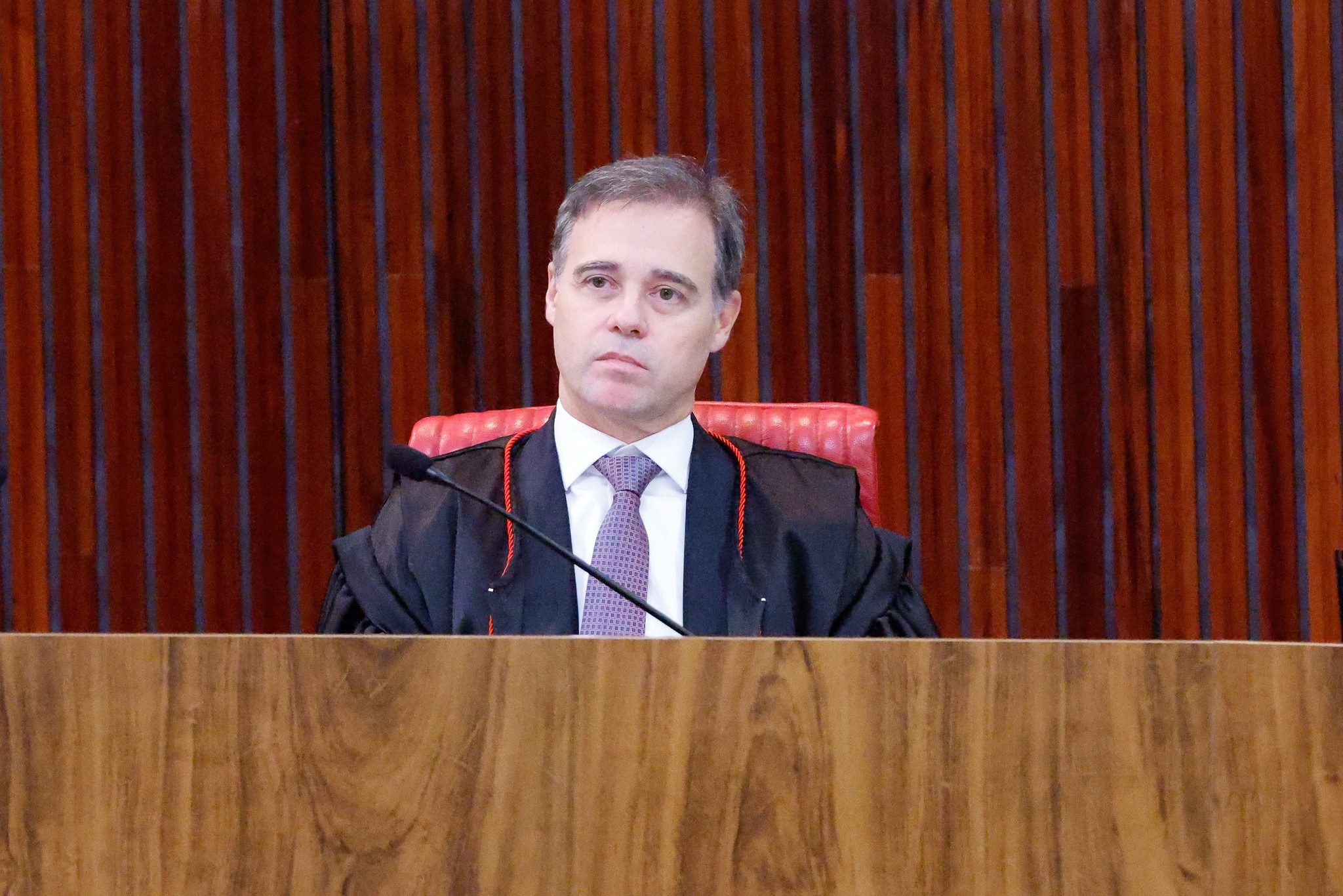 André Mendonça libera post de Erika Hilton sobre Nossa Senhora Aparecida
