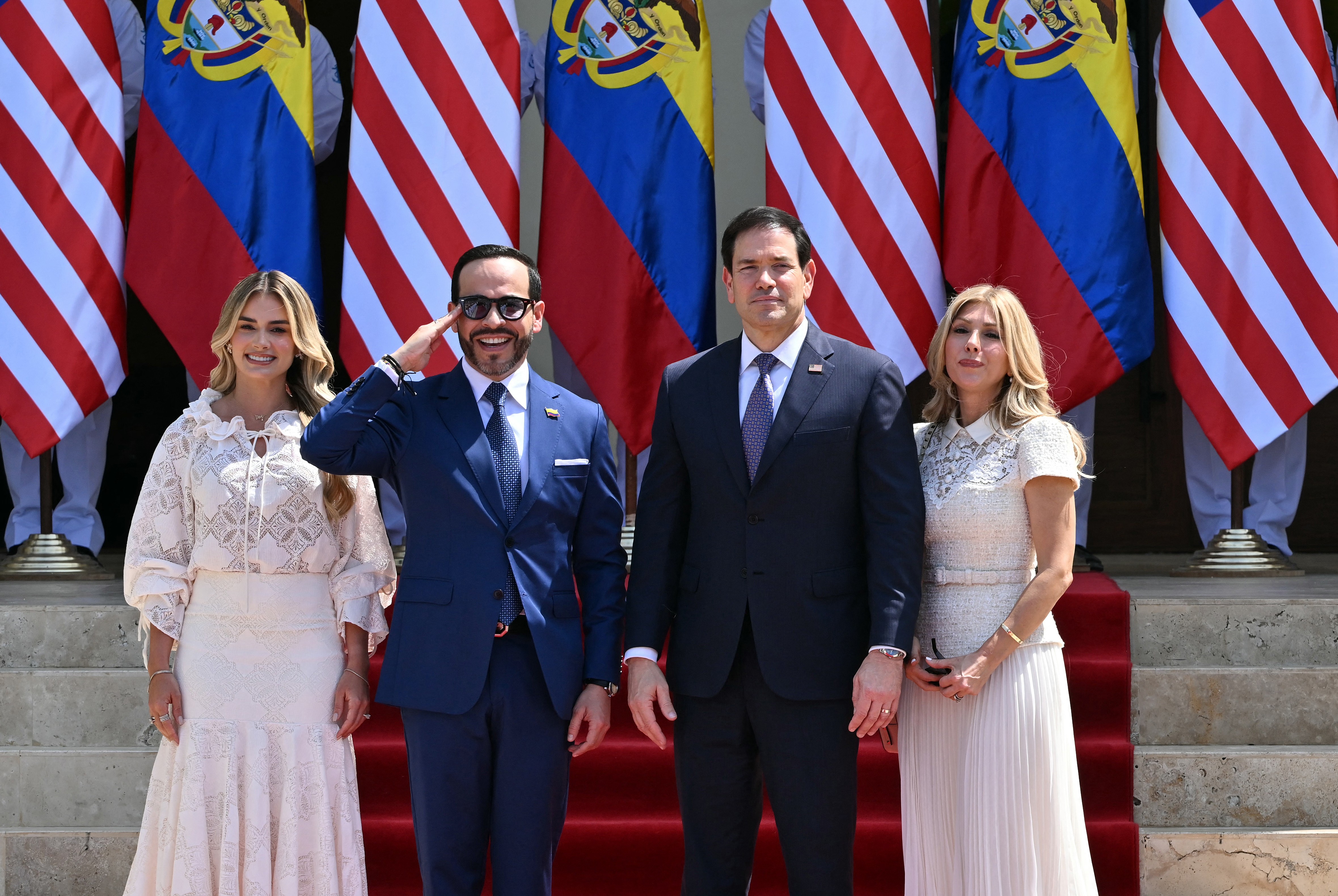 Marco Rubio chega à Colômbia em turnê para ampliar influência dos EUA na América Latina - Foto