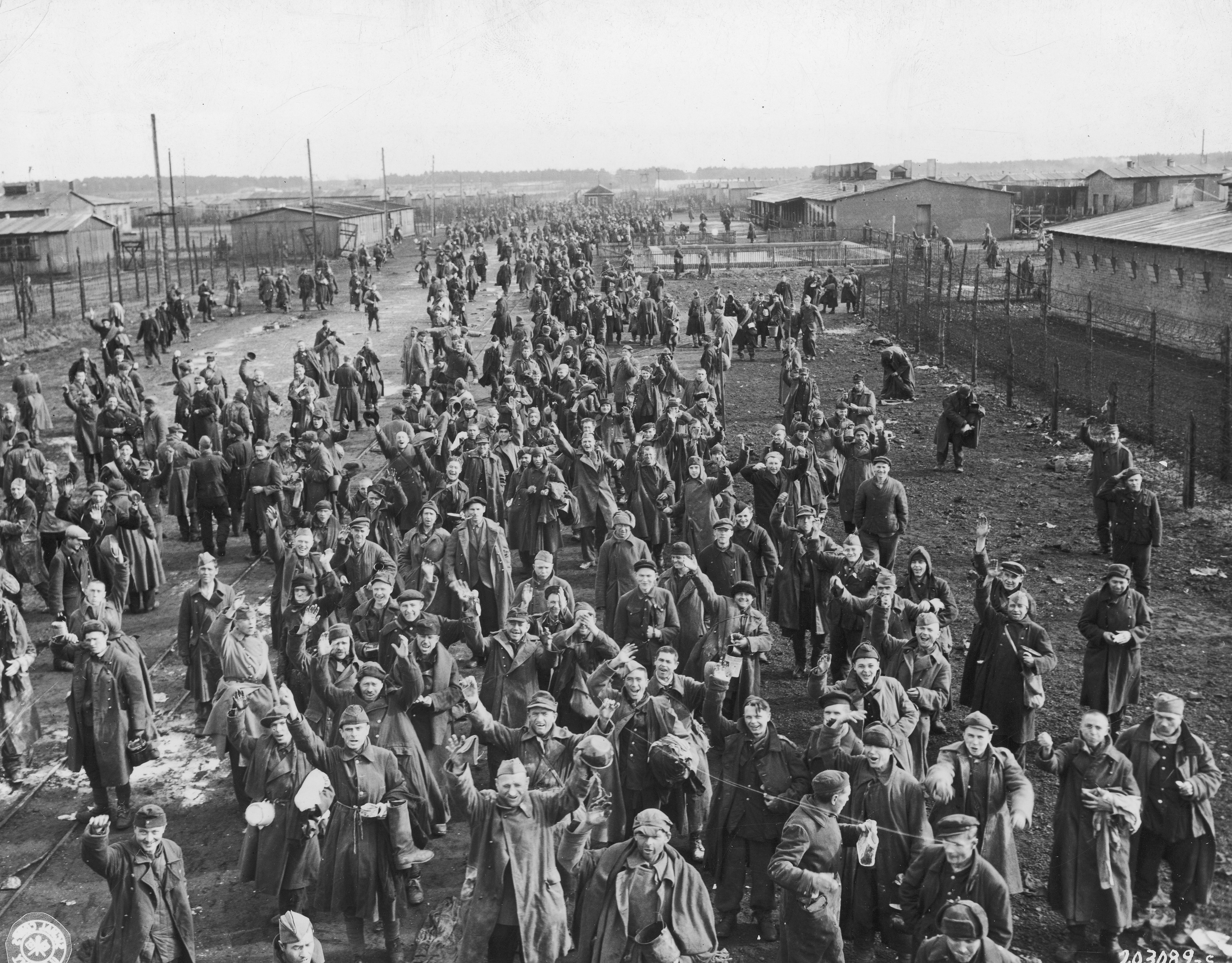Homem de 105 anos é investigado por crimes em campo de concentração na Alemanha nazista