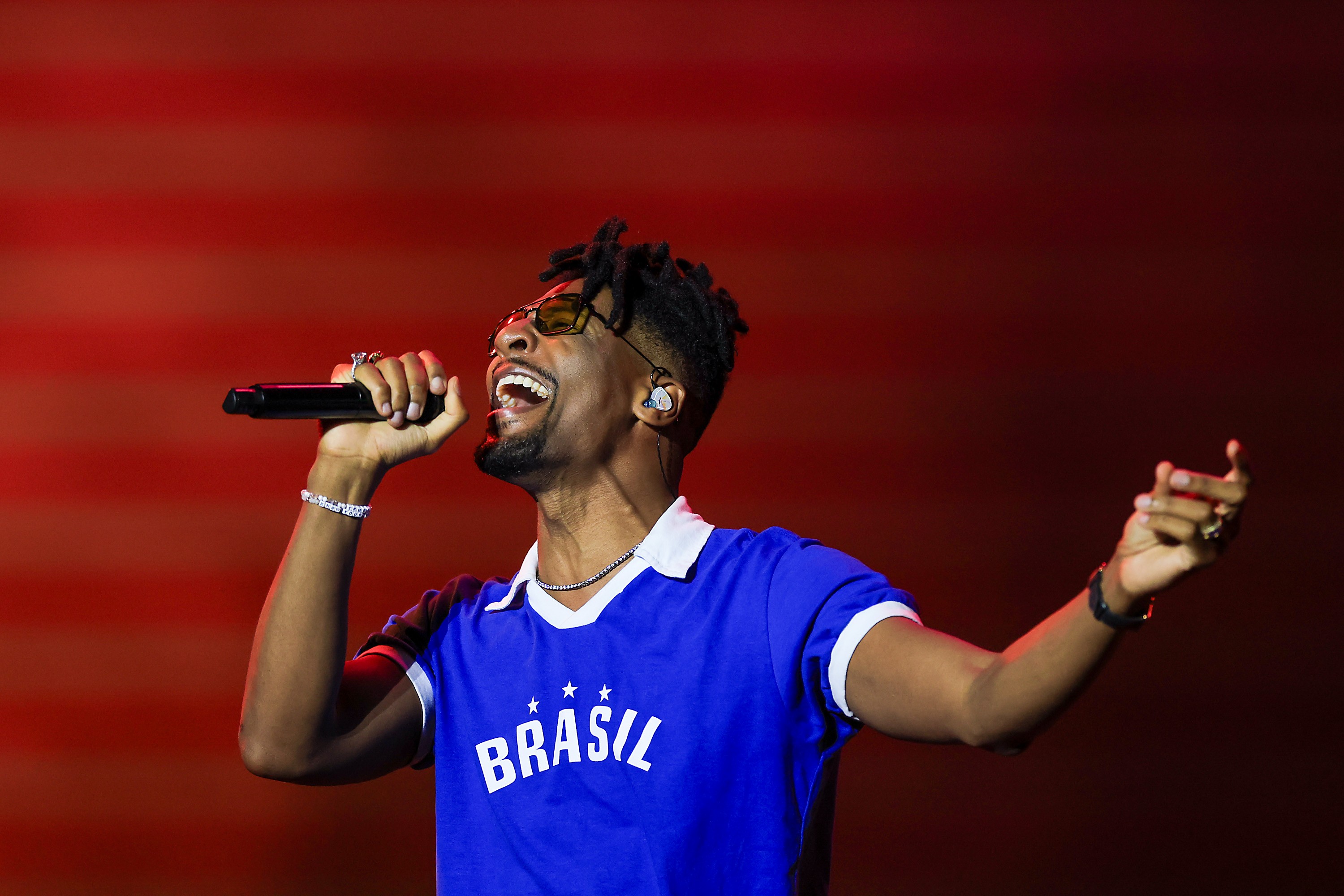 Apesar de carisma, banda e cantora brasileira, Jon Bastite desanima Rock In Rio