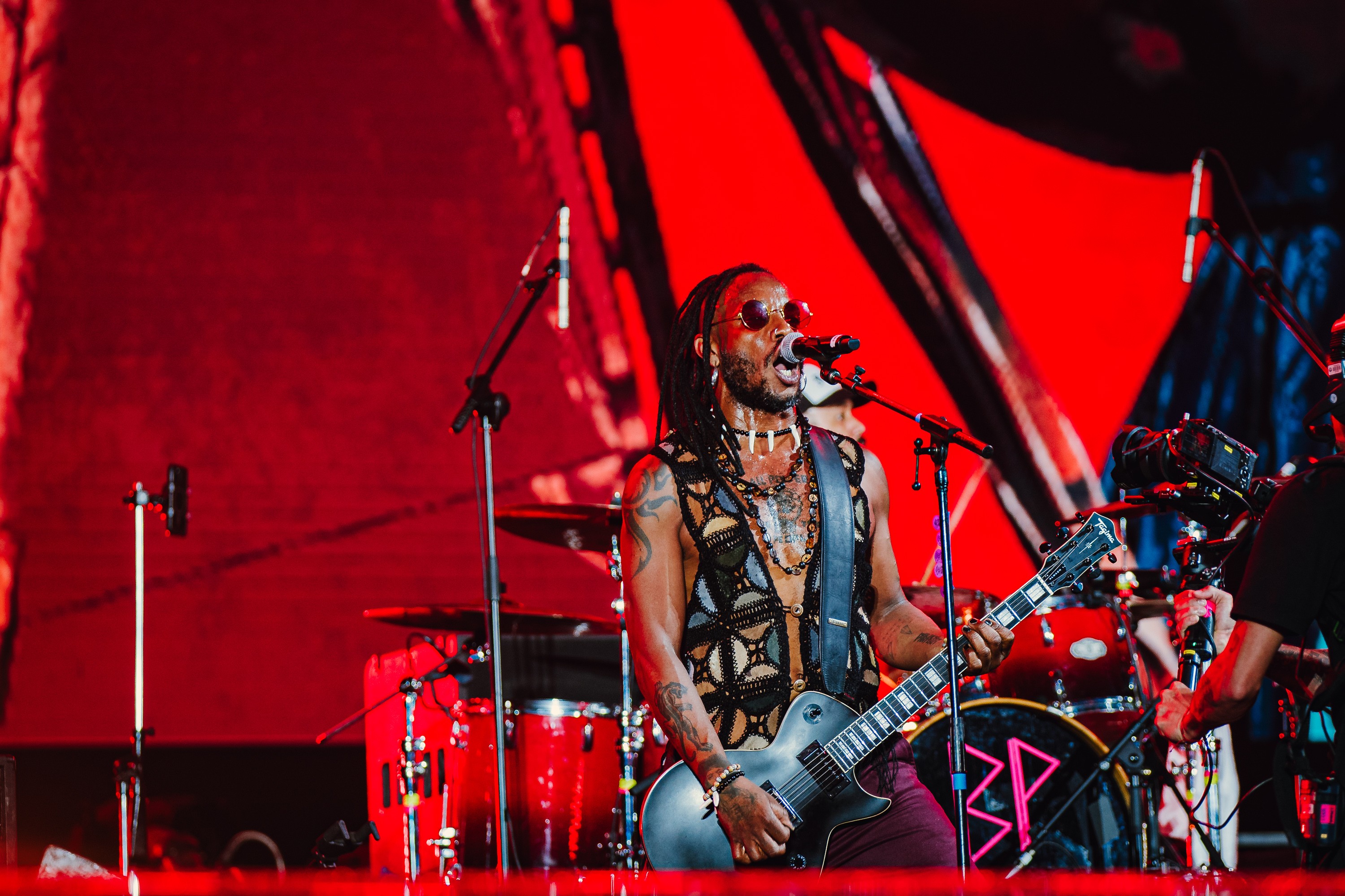 Segundo dia de Rock in Rio tem protesto contra a escala 6×1
