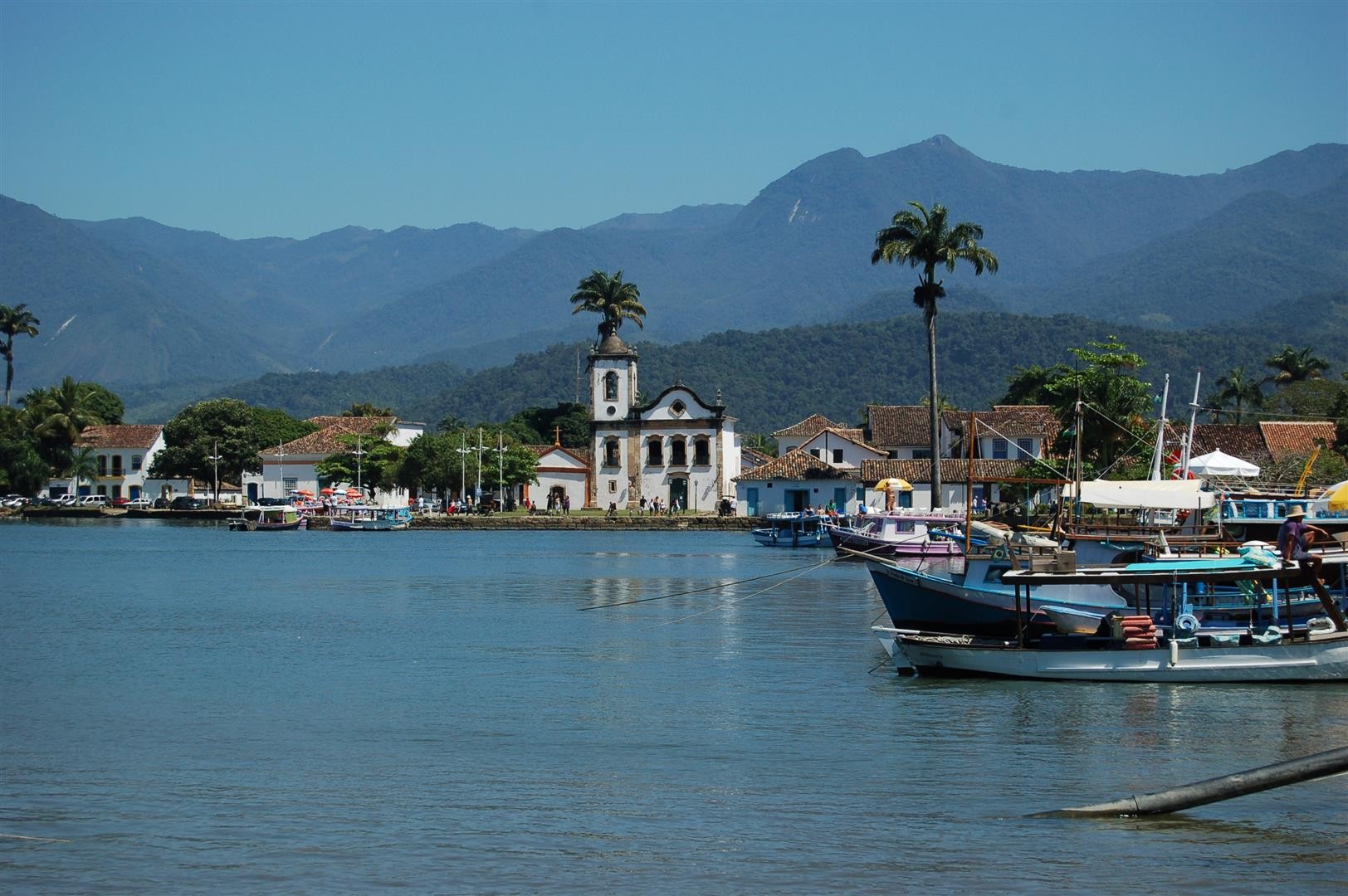 Polícia faz operação contra expansão do Comando Vermelho em Paraty