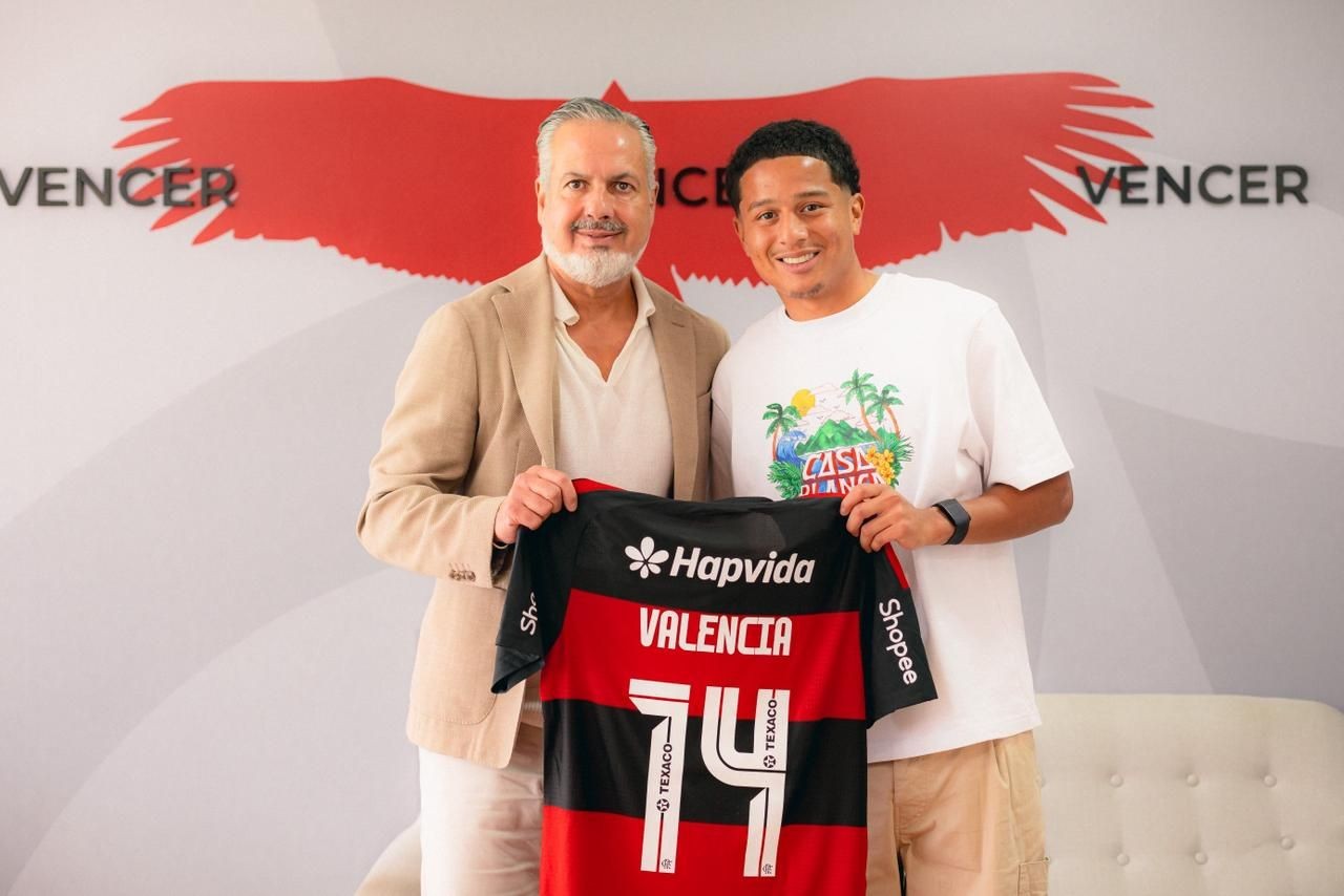 Conheça os novos atacantes estrangeiros contratados pelo Flamengo - QTU Questões do Universo