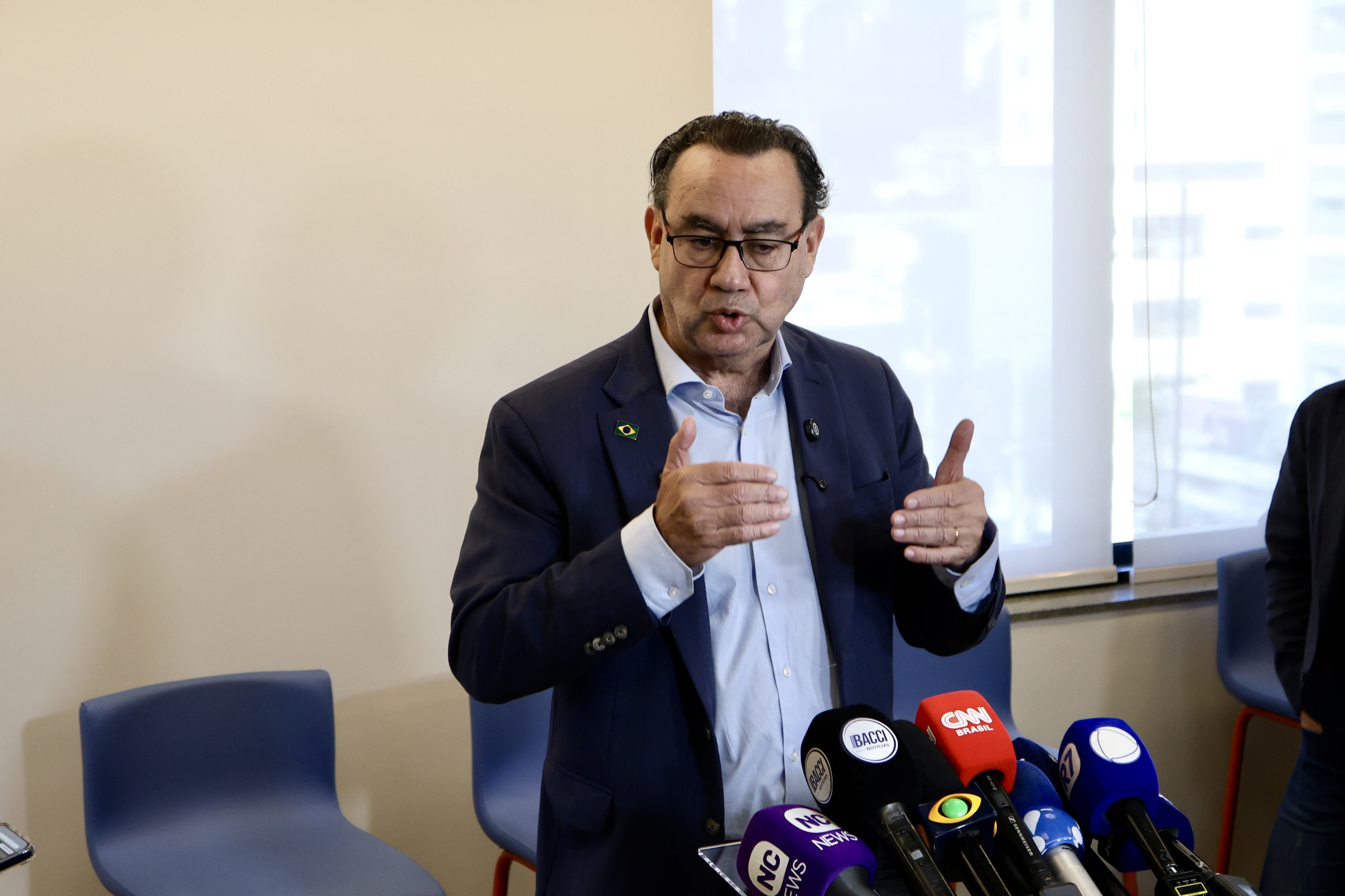 Augusto Cury planeja ato de 7 de Setembro em reduto bolsonarista - QTU Questões do Universo