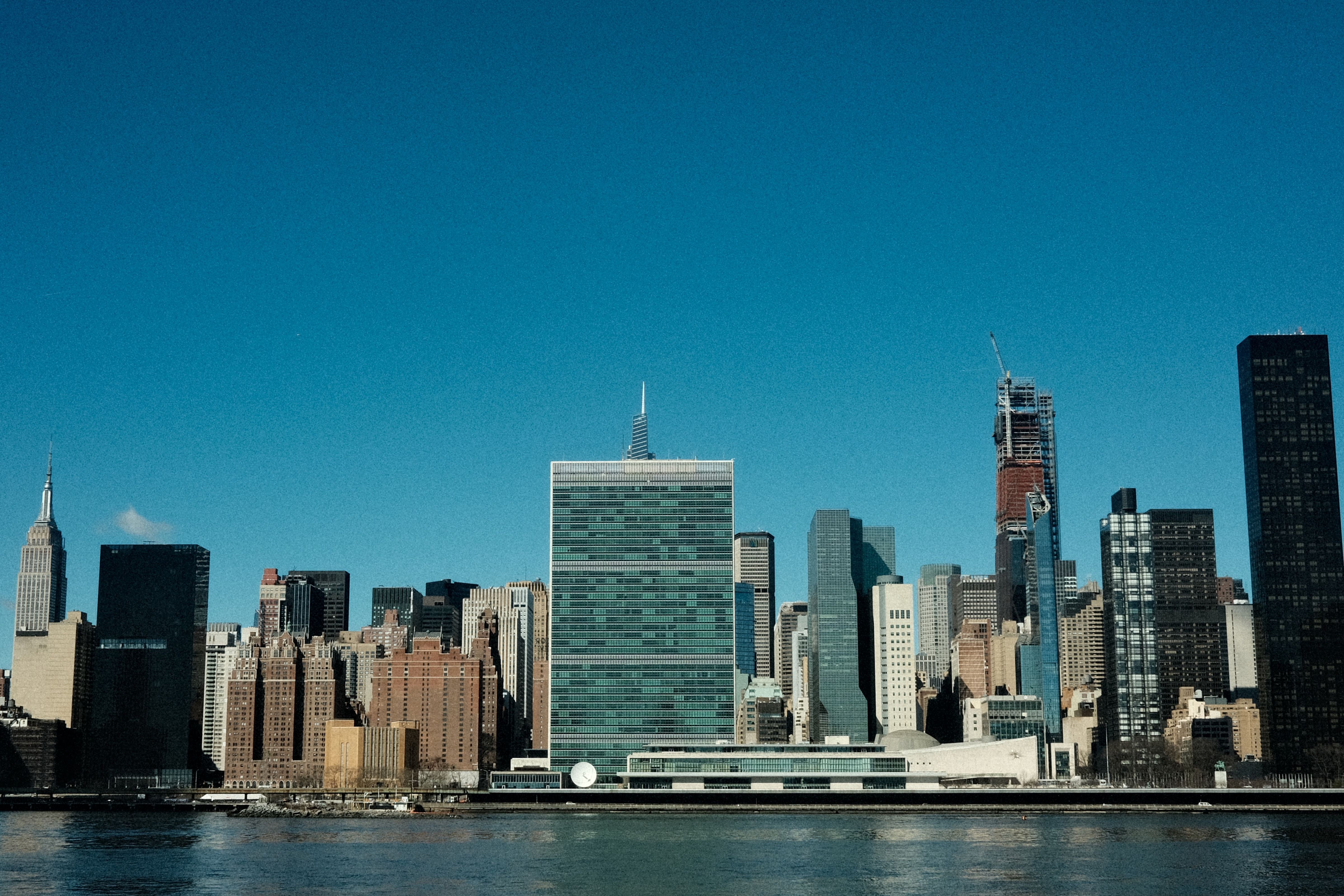 Evento do Pacto Global da ONU em Nova York discute crime organizado e governança da IA