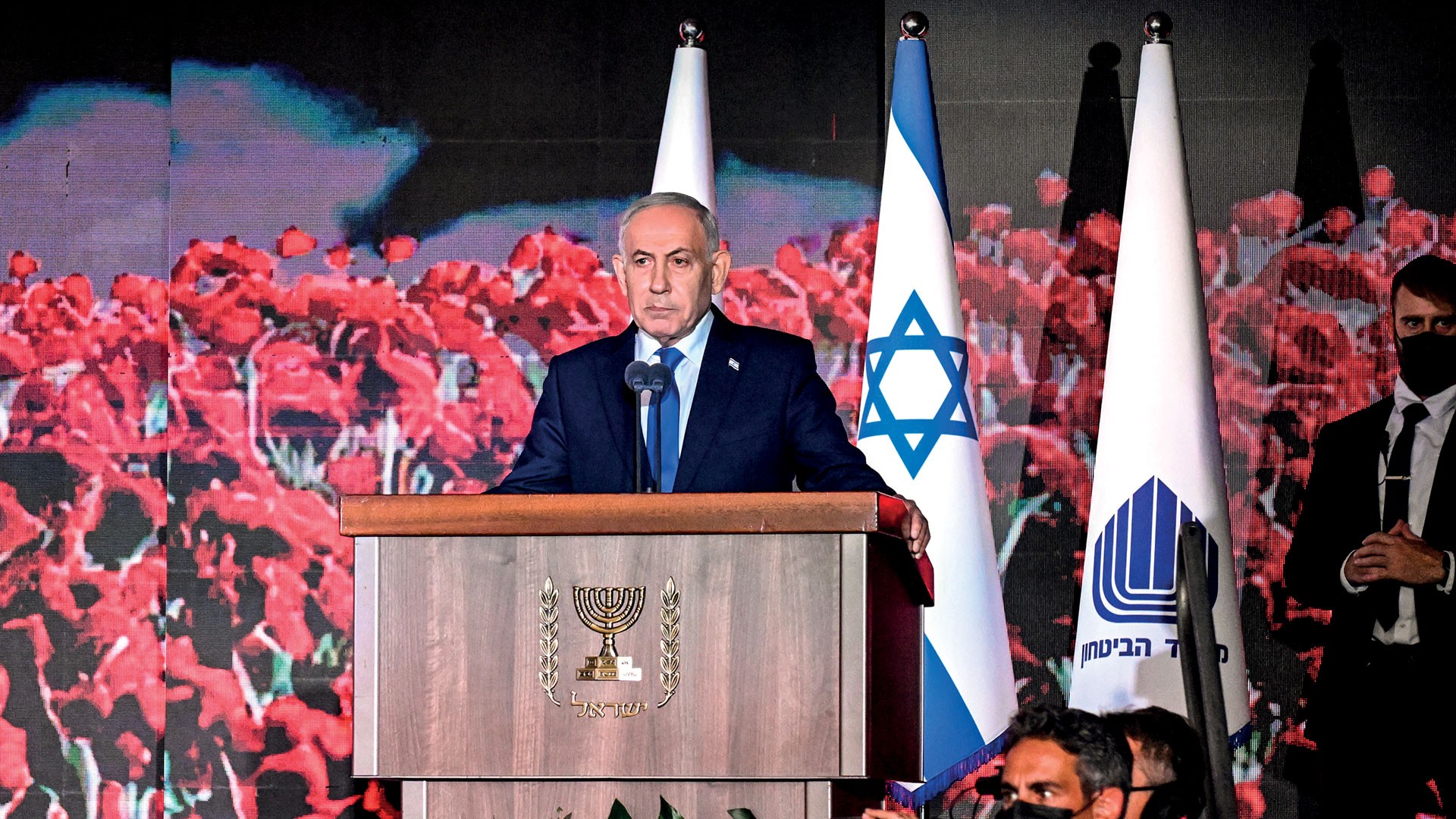 Benjamin Netanyahu luta pela sobrevivência política em eleições em Israel