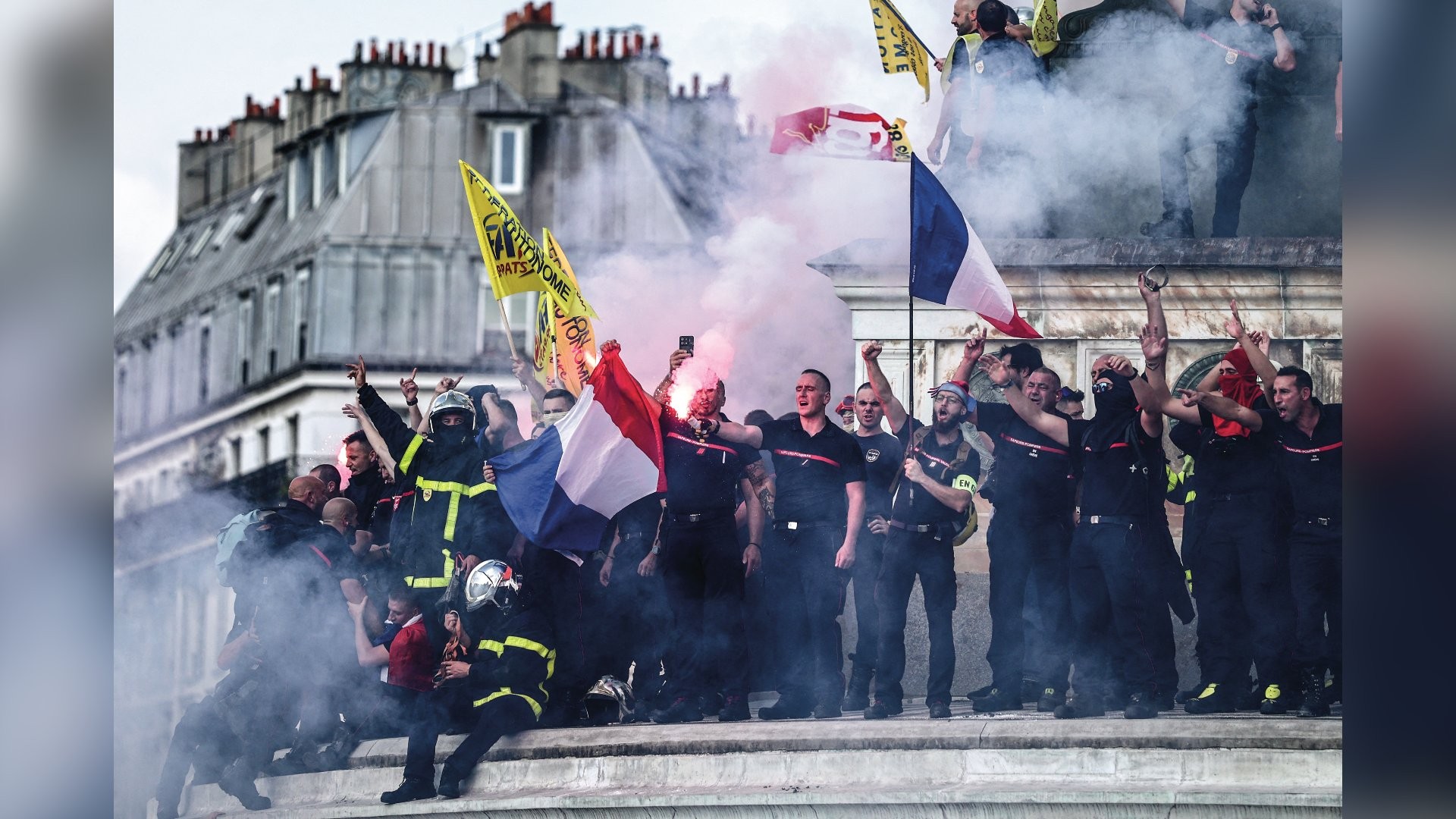 A safra de protestos na França dividida