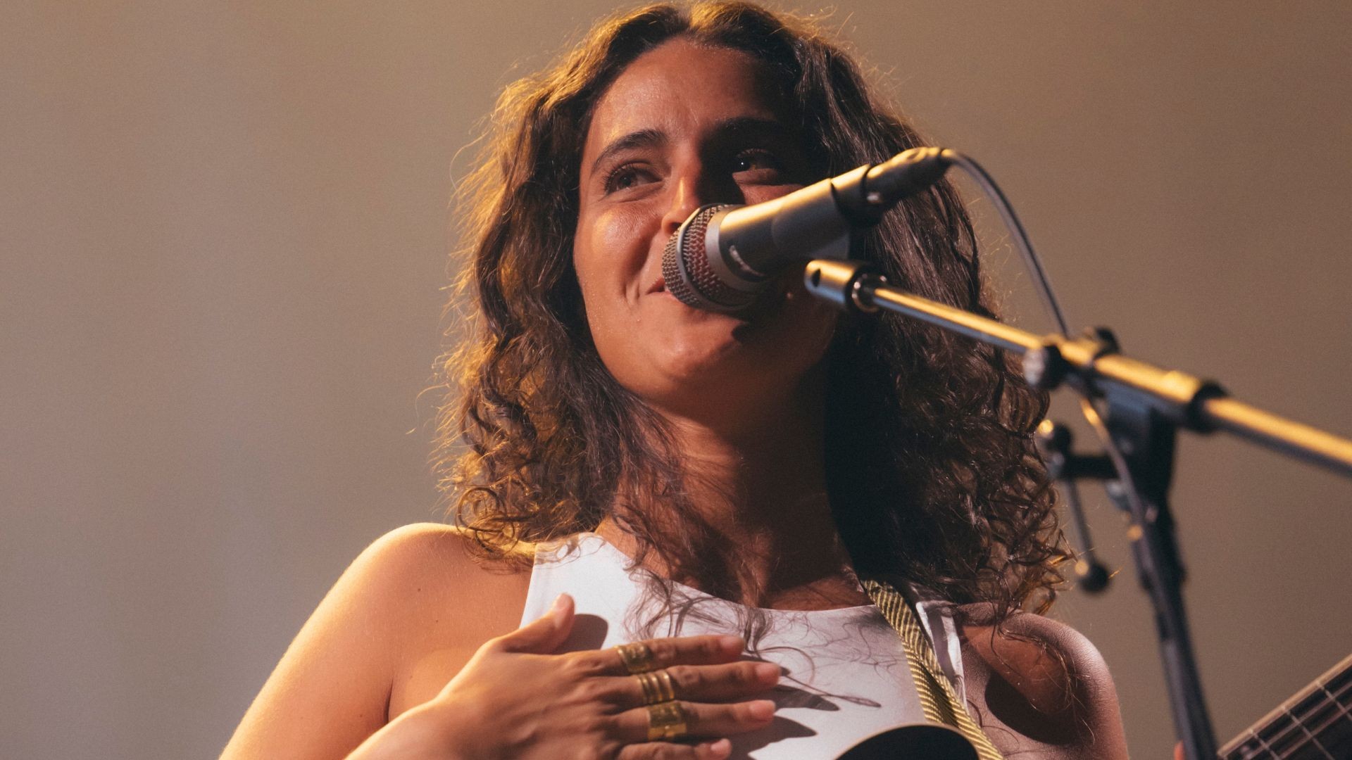 Maro, cantora que gravou com Milton Nascimento, faz shows no Brasil em novembro