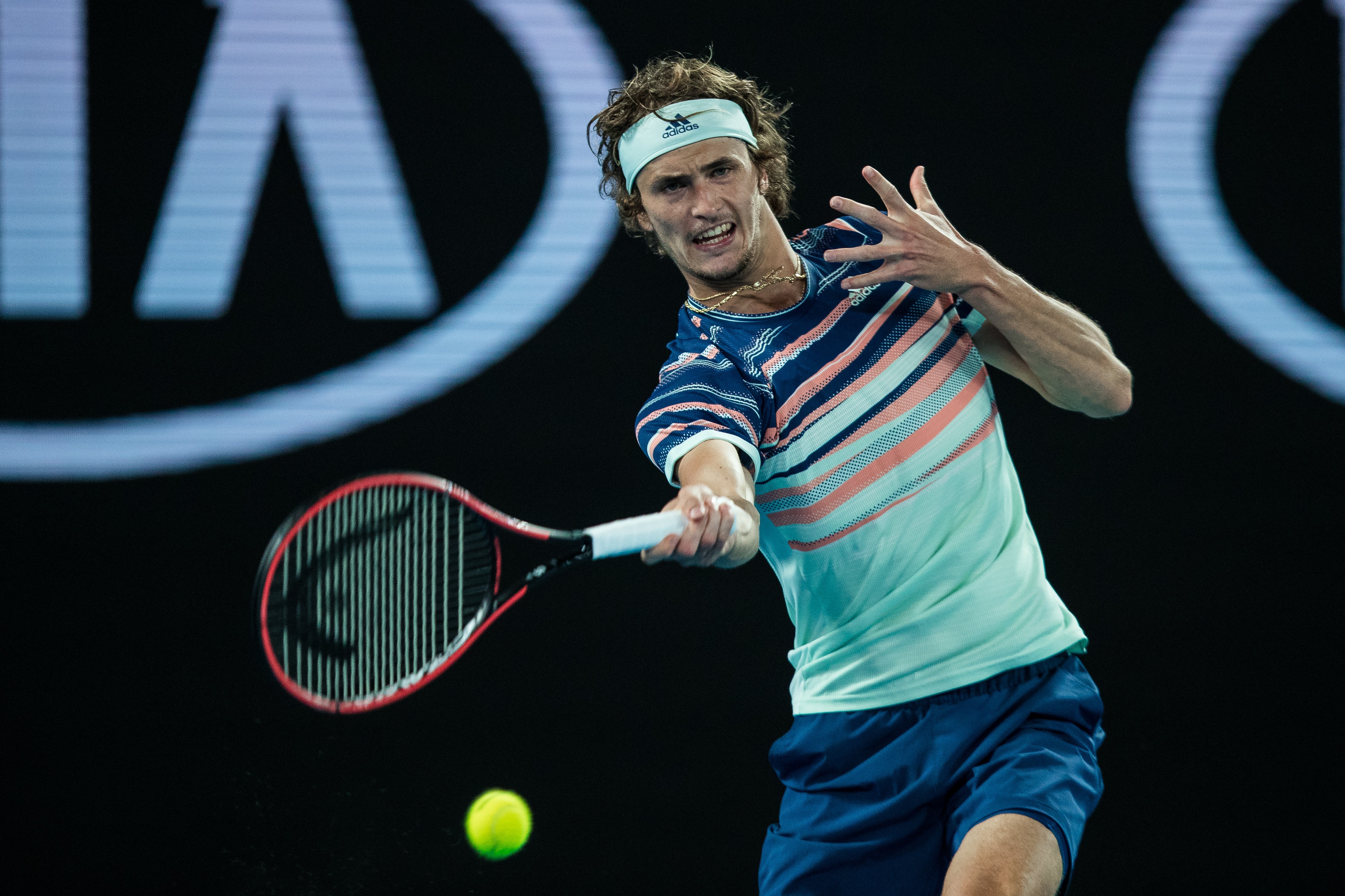 Zverev alfineta Novak Djokovic em meio a polêmica no Grand Slam