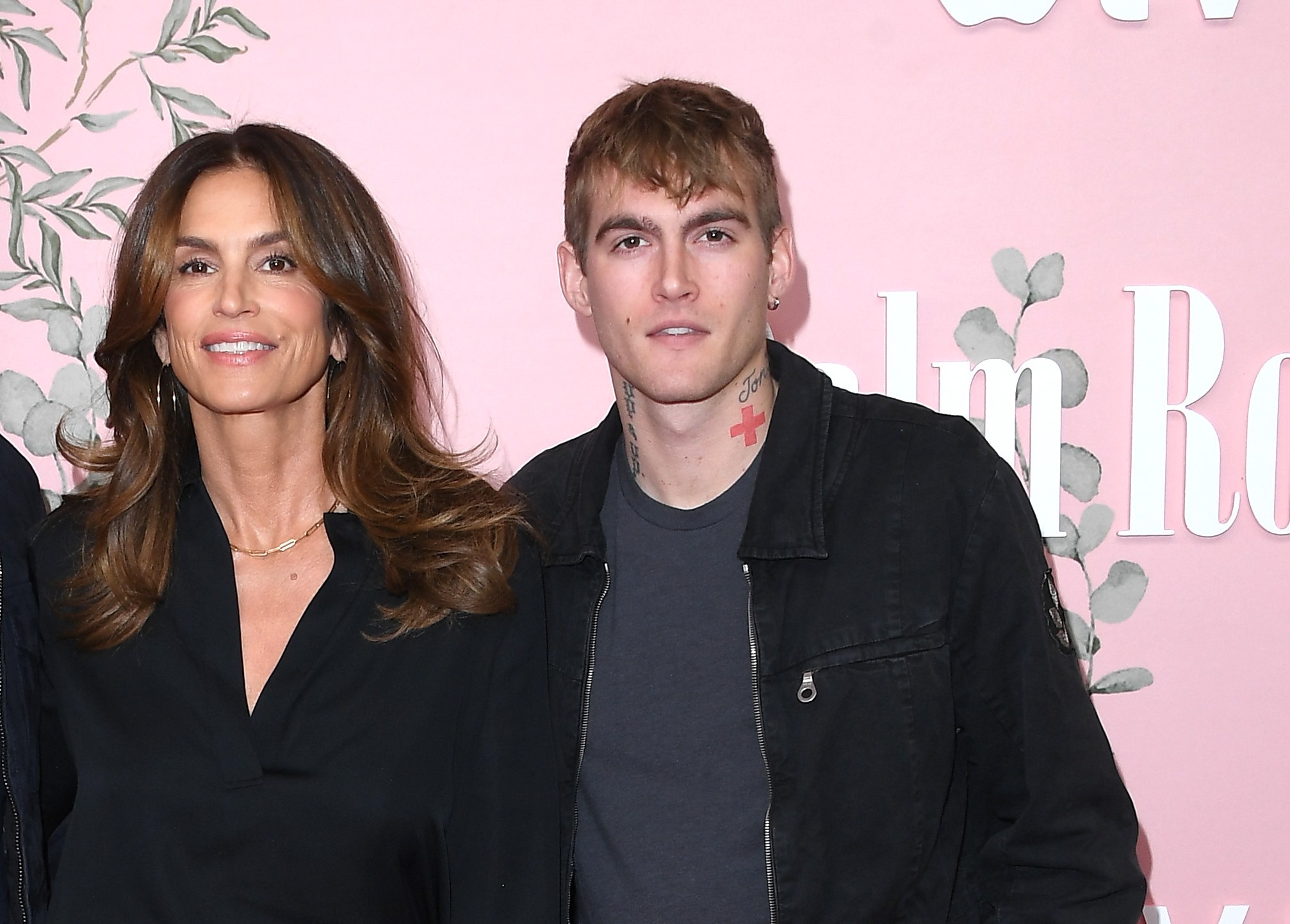 Cindy Crawford quebra silêncio sobre morte do filho, Presley, aos 27 anos