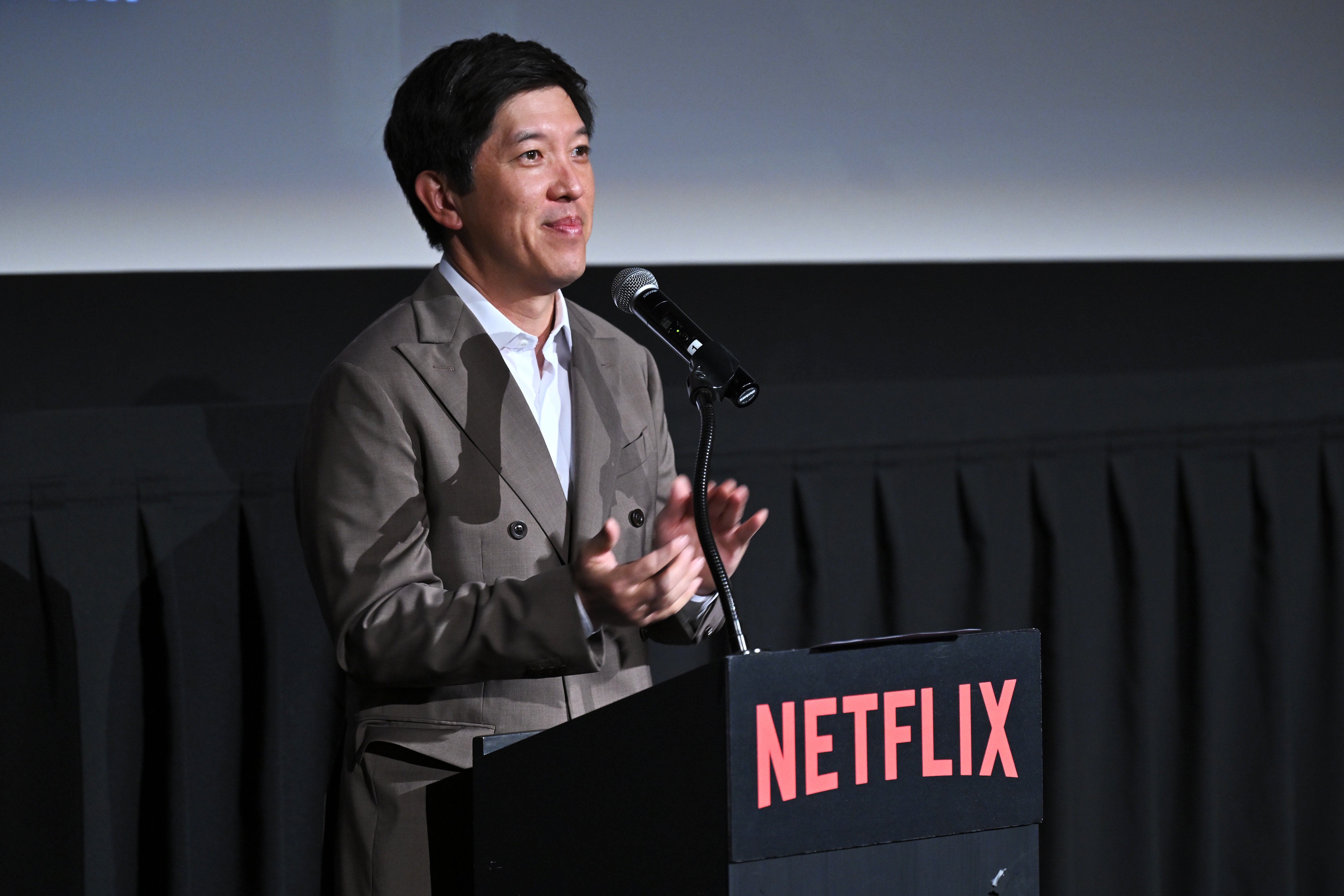 Netflix dispensa diretor em meio à onda de demissões