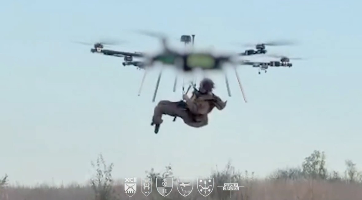 Vídeo: Ucrânia usa drone em operação inédita para resgatar soldado ferido na linha de frente