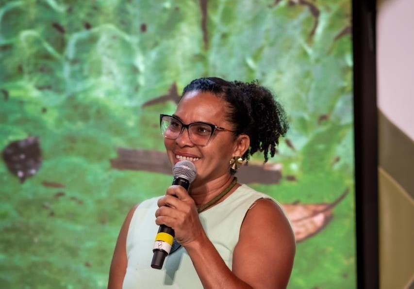 A mulher que fez da vitória-régia um negócio na Amazônia