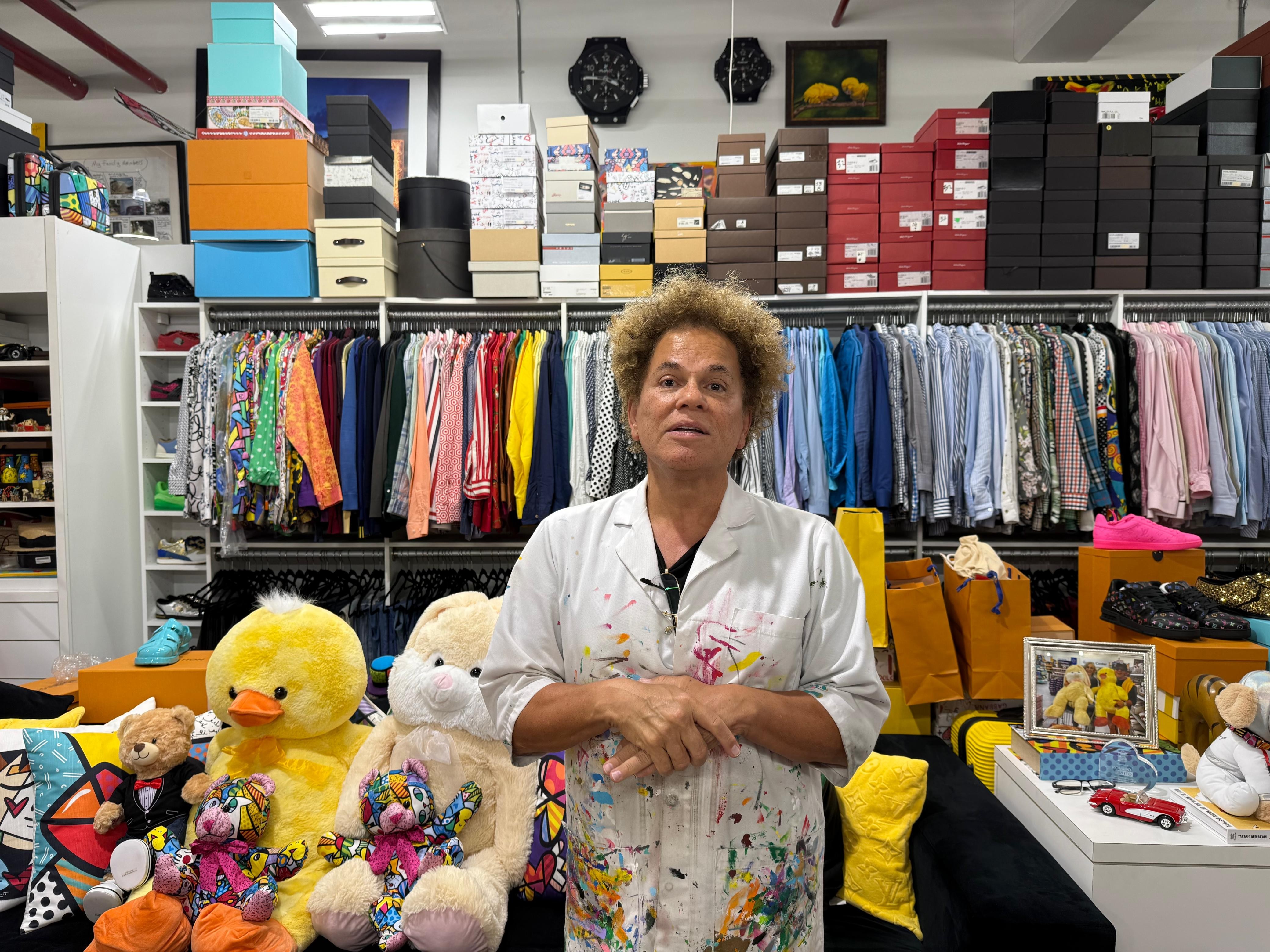 Romero Britto fala de fama controversa, defende Trump contra imigrantes e arte apolítica