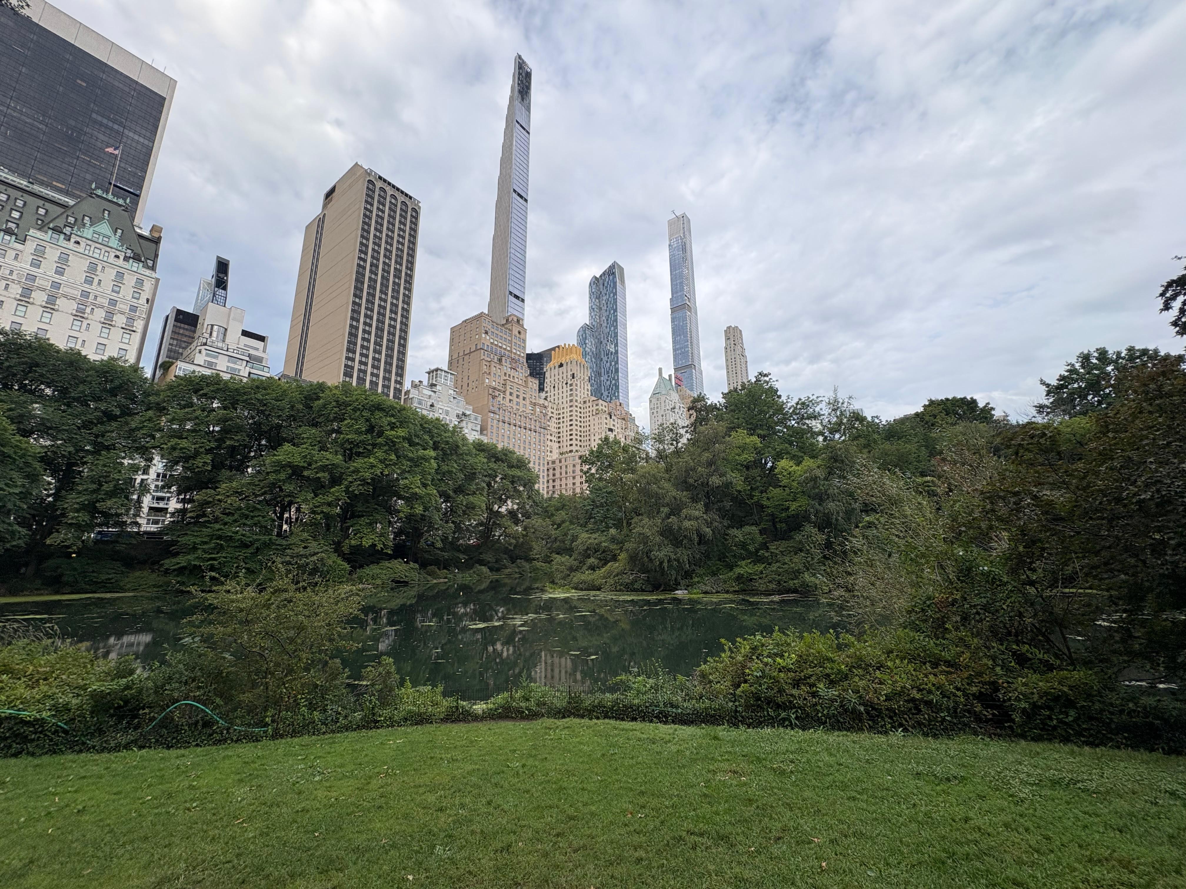 Central Park: com 3,4 quilômetros quadrados em meio à Manhattan, é parada obrigatória para quem visita a cidade