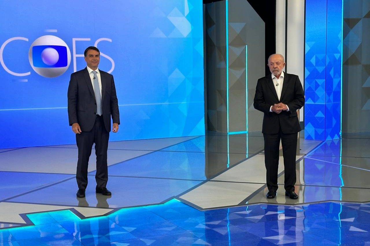 AO VIVO: Acompanhe o debate da TV Globo entre Flávio Bolsonaro e Lula